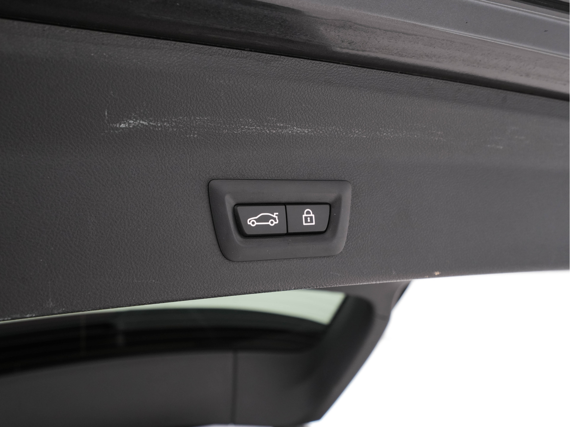 BMW iX3 High Executive 80 kWh [ 3-Fase ] {SOH-100%} (INCL-BTW) *PANO | LEATHER | FULL-LED | DAB | CARPLAY | ADAPTIVE-CRUISE | DIGI-COCKPIT | BLINDSPOT | HARMAN/KARDON-SOUNDSYTEM | HEAD-UP | KEYLESS | TOP-VIEW | SPORT-SEATS | TOWBAR  | .