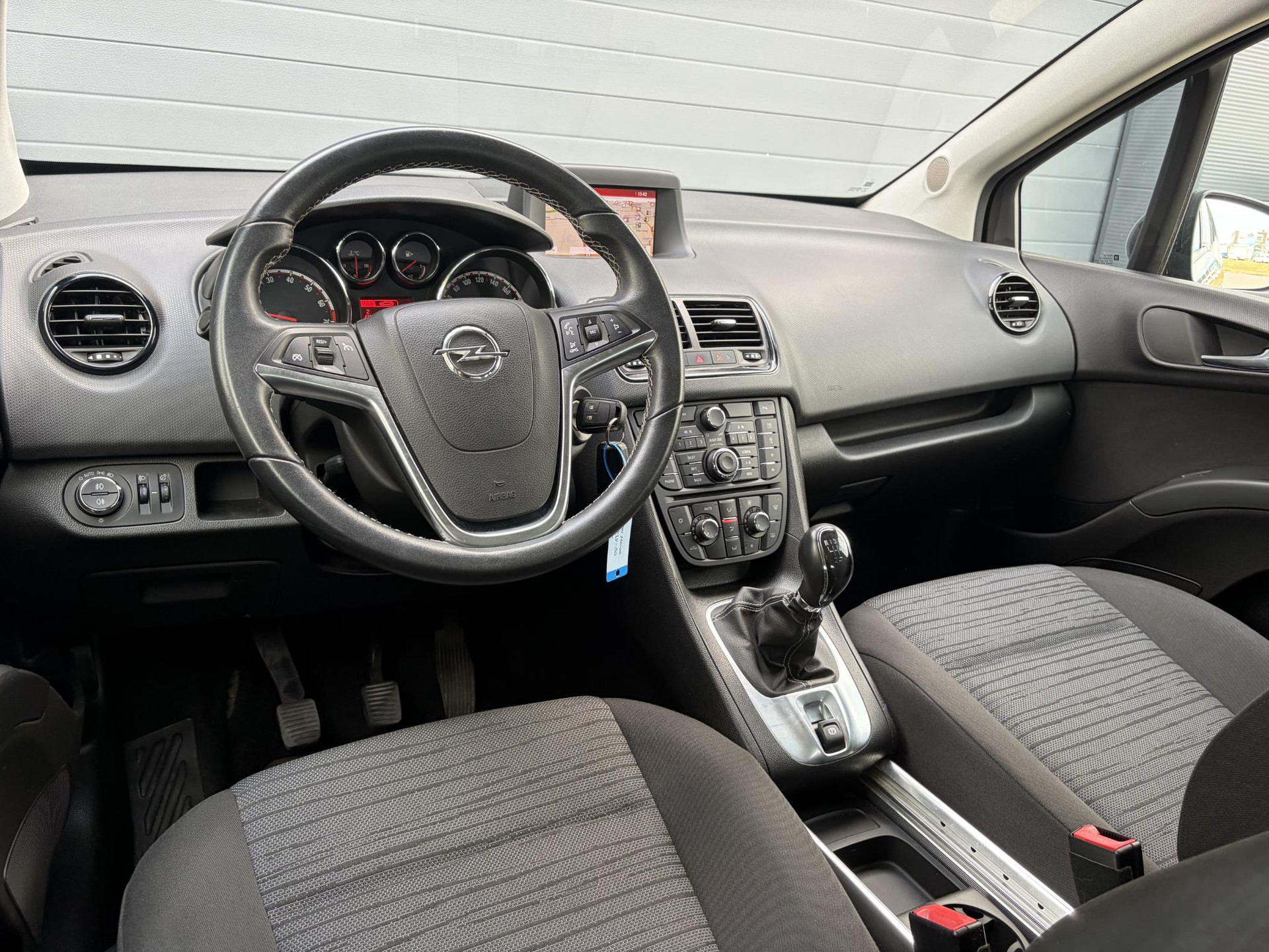 Opel Meriva 1.4 Turbo Business+ ✓Net beurt gehad✓2e Eigenaar✓Navi✓Airco✓Cruise✓Lm velgen✓Pdc✓120pk✓Weinig km✓N.A.P✓Apk tot 09-2027