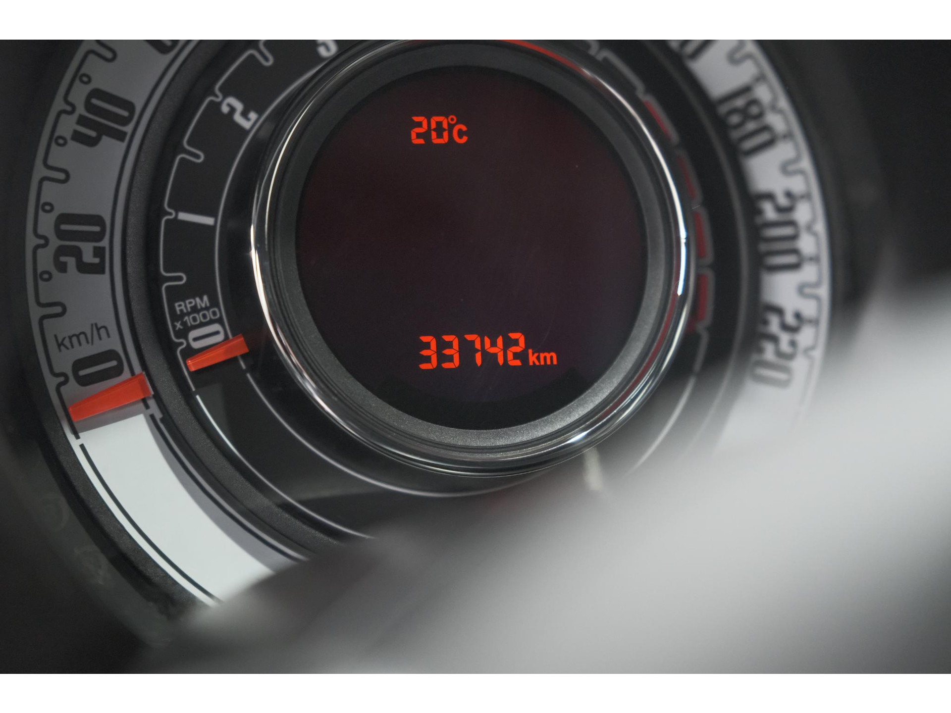 Fiat 500 C 1.0 Hybrid Dolcevita | Apple Carplay | Parkeersensoren | Climate Control