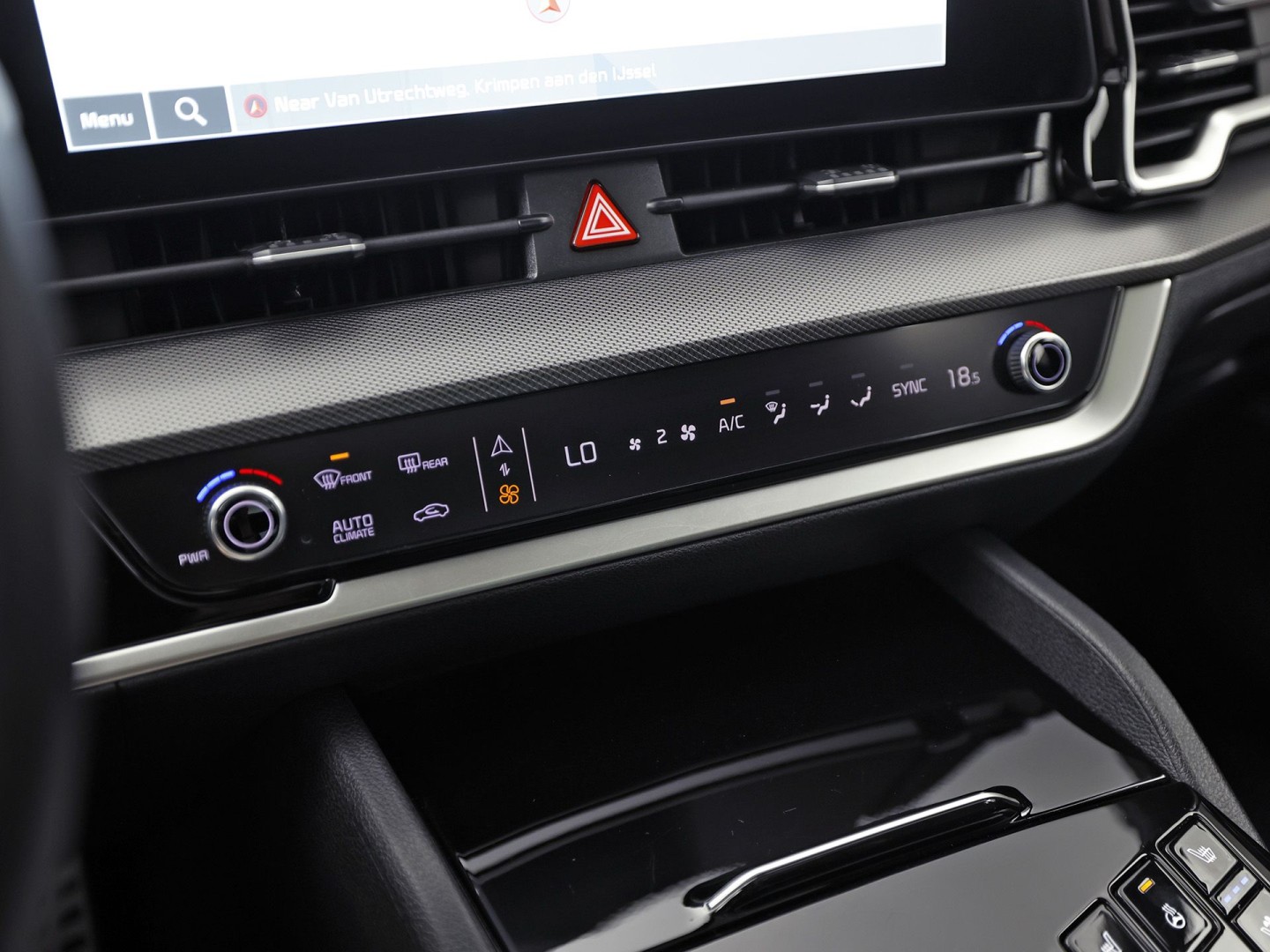 Kia Sportage 1.6 T-GDi MHEV GT-Line Edition Automaat 150Pk (PANORAMADAK, APPLE CARPLAY, STOELKOELING/VERWARMING, 360 CAMERA, ELEK BESTUURDERSSTOEL, LM VELGEN, NIEUWE APK, NIEUWSTAAT)
