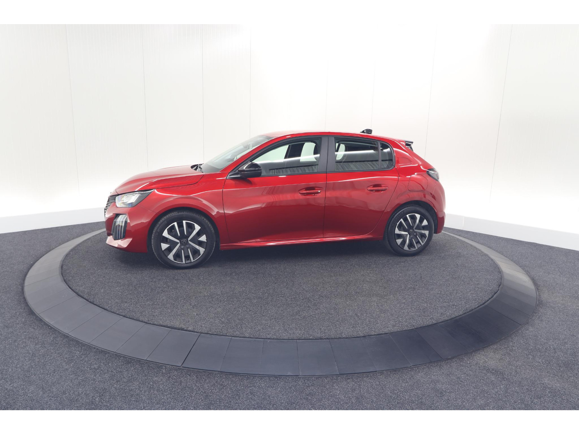 Peugeot 208 PureTech 100 Style | Navigatie | Cruise Control | Apple Carplay