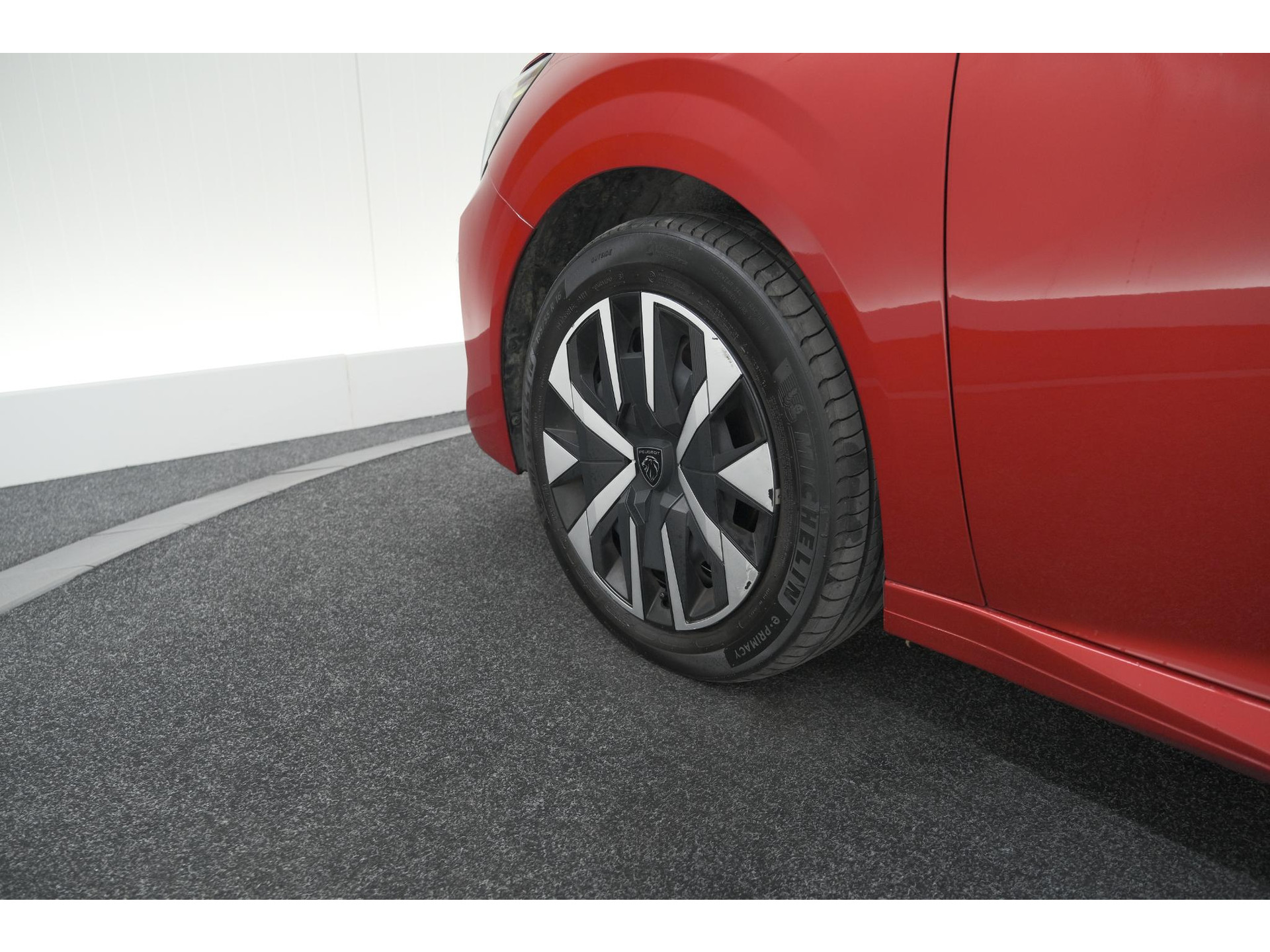 Peugeot 208 PureTech 100 Style | Navigatie | Cruise Control | Apple Carplay