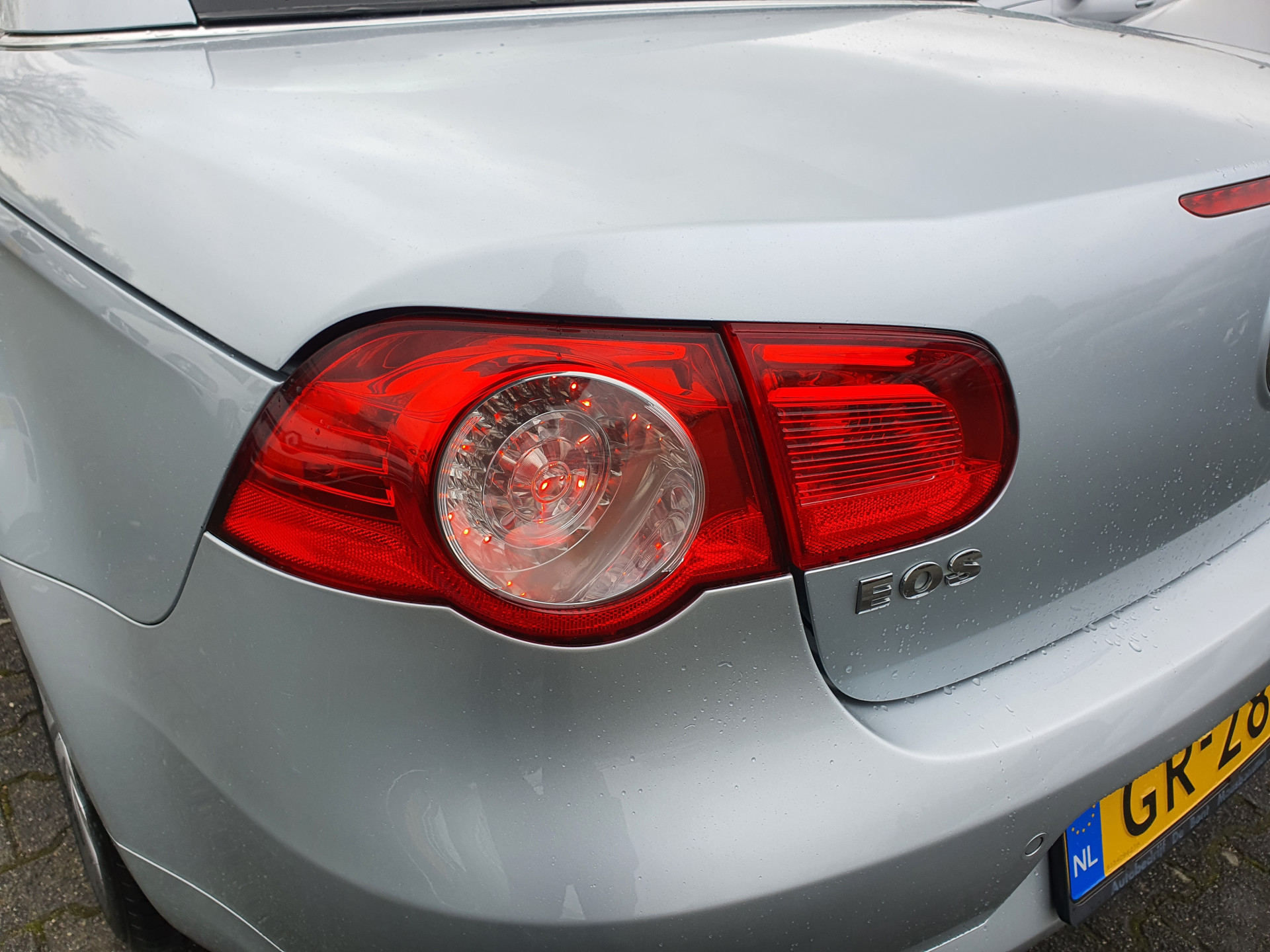 Volkswagen Eos 2.0 T-FSI Ambiente-Pack *FULL-LEATHER | XENON | PDC | ECC | CRUISE*