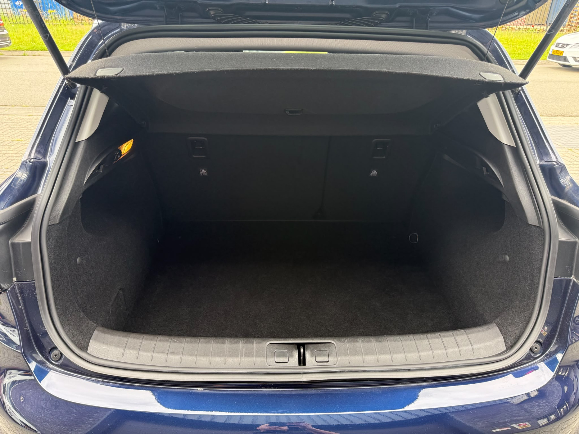 Fiat Tipo 1.4 T-Jet 16v S-Design | 1E EIGENAAR | 3/6/12MND GARANTIE | LED | CRUISE | NAVI | AIRCO | LMV |