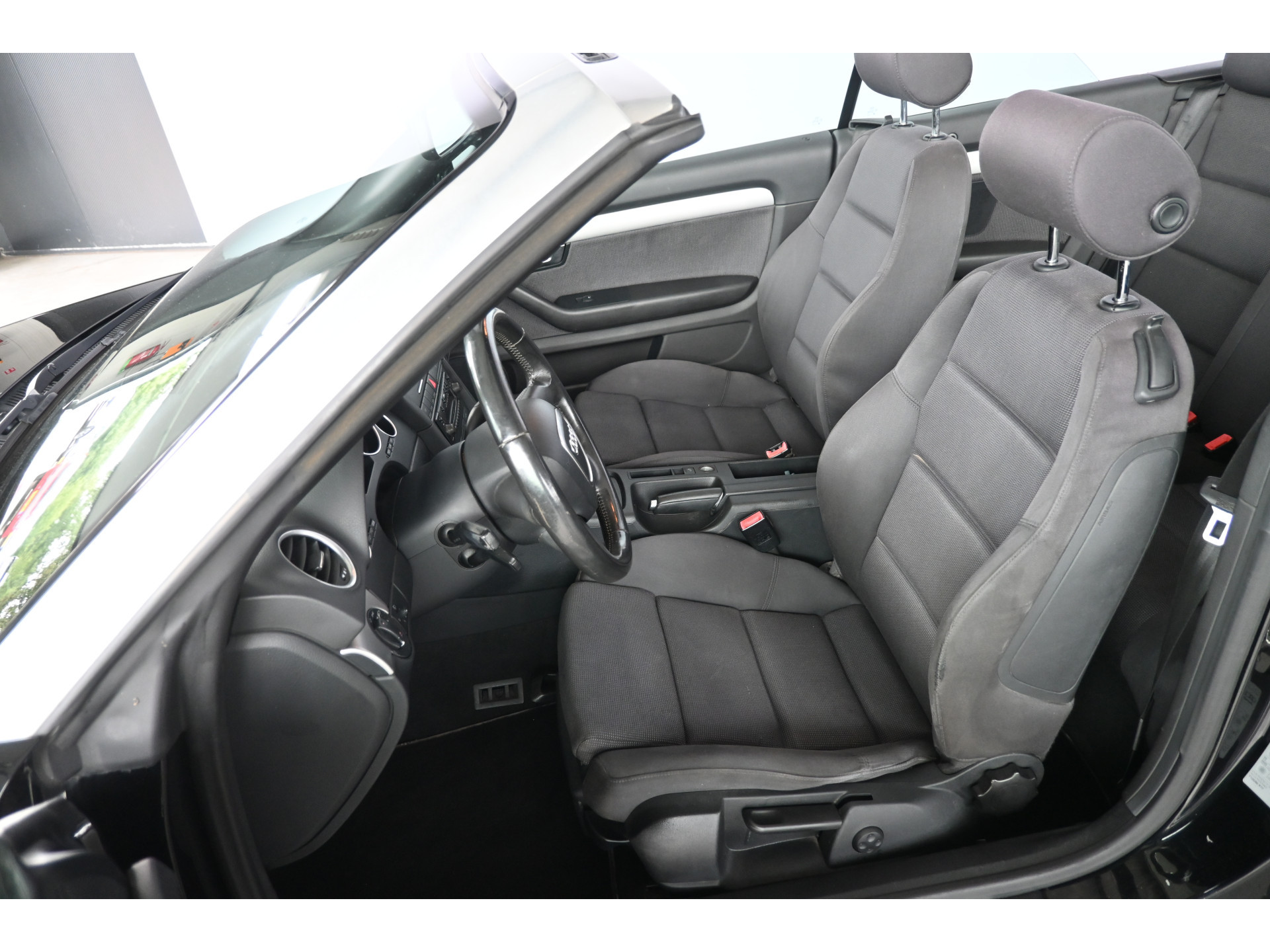 Audi A4 2.7 TDI Cabriolet Automaat Airco Cruise control Elektrisch pakket Goed Onderhouden Inruil Mogelijk!