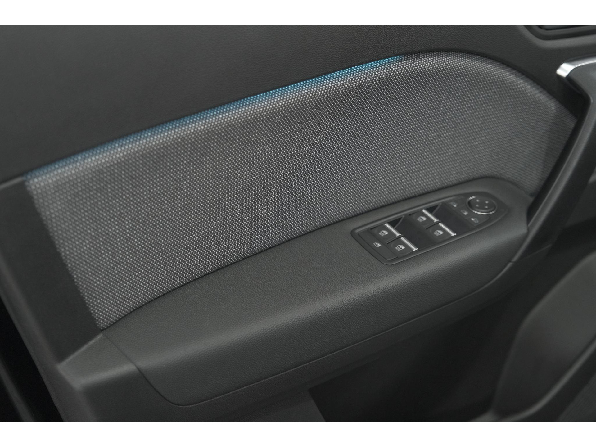 Renault Captur Mild Hybrid 160 EDC Techno | Pack Winter | Camera | Adaptieve Cruise Control | Apple Carplay