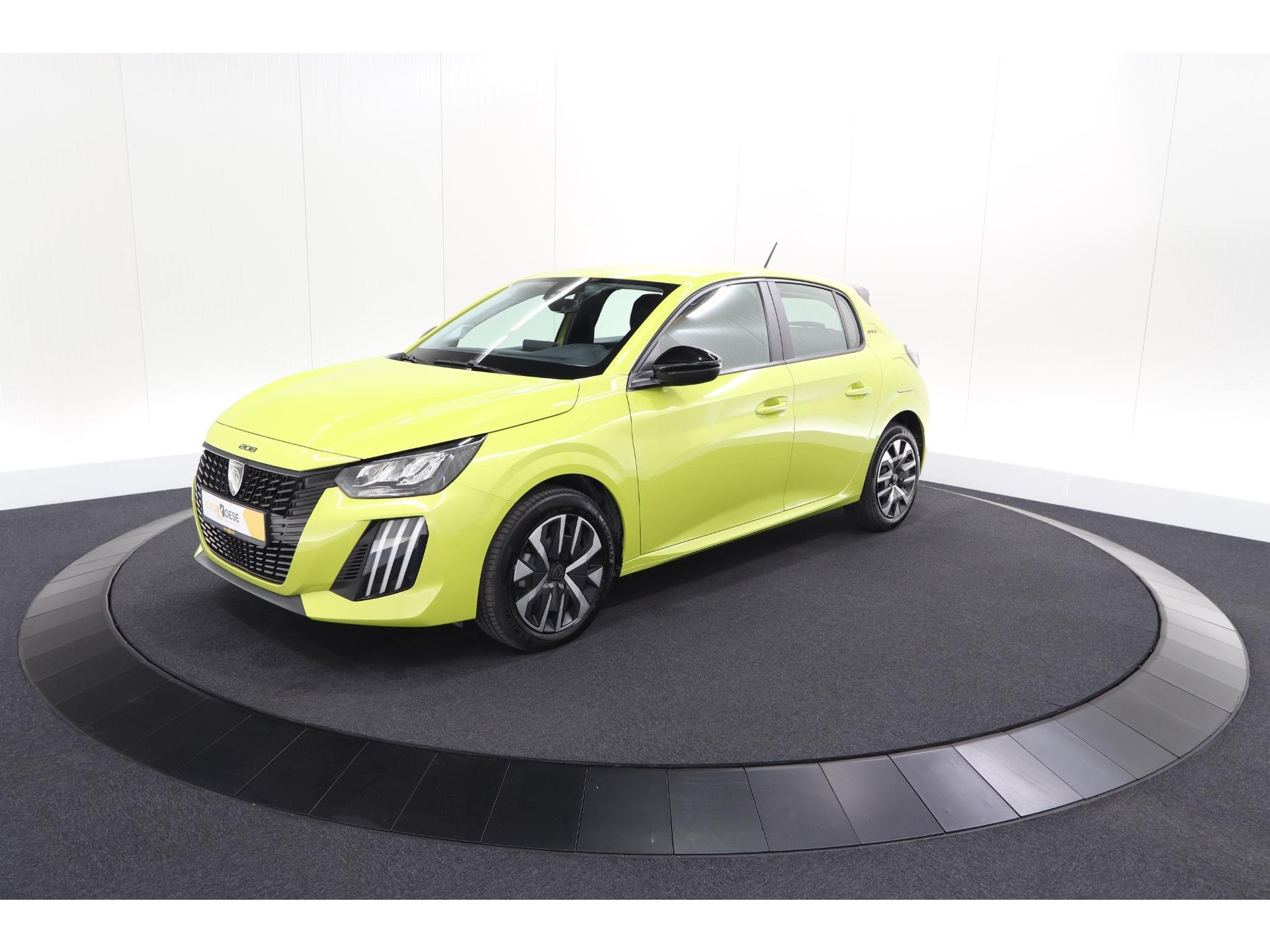 Peugeot 208 1.2 Hybrid 110 e-DCS6 Style | Parkeersensoren | Apple Carplay | Cruise Control | Airco