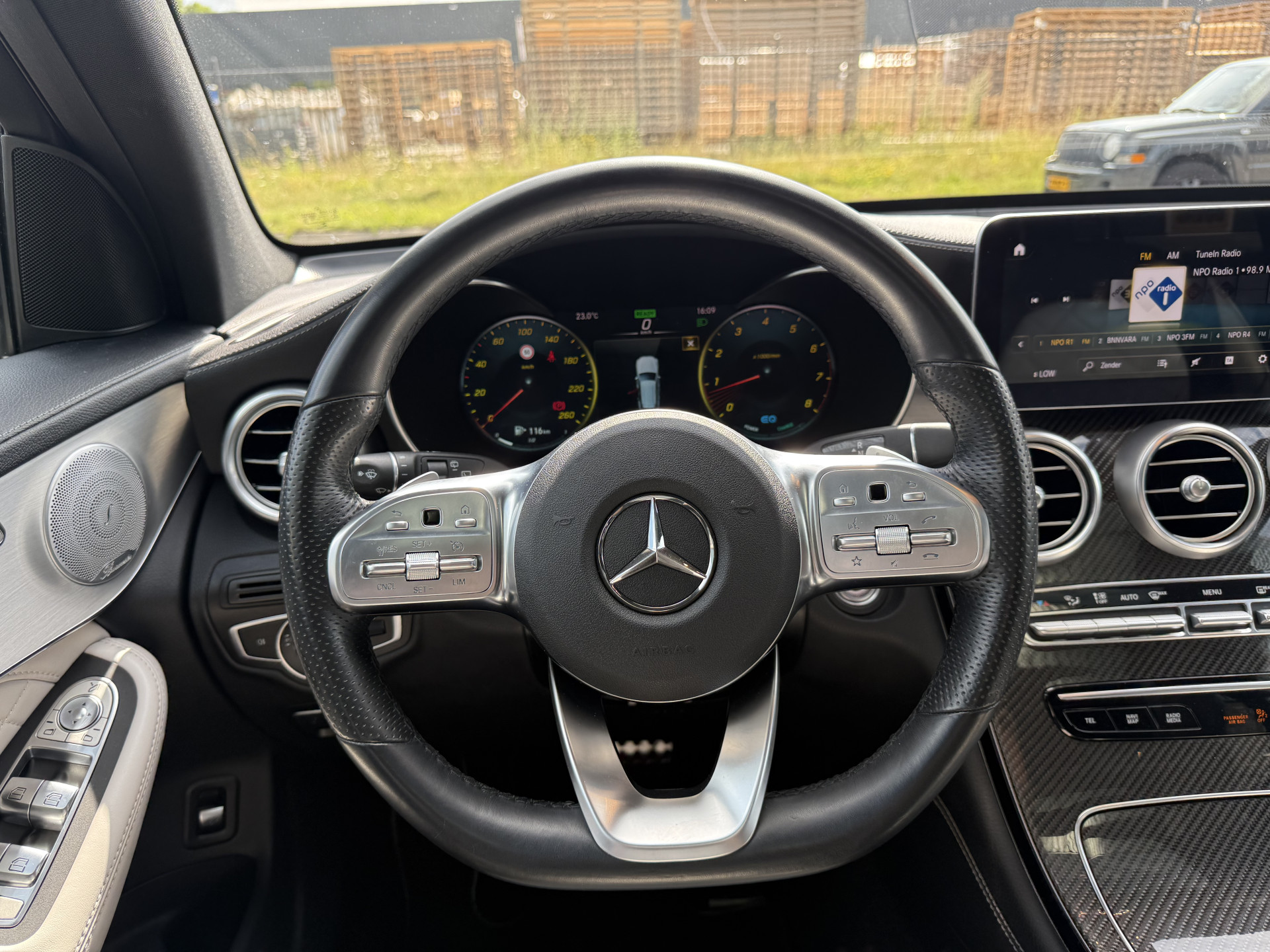 Mercedes-Benz GLC-klasse 200 Premium Plus | 2E EIGENAAR | 3/6/12 MND GARANTIE  | LED | BURMESTER | AMG | PANODAK | NAVI | CARPLAY | PARFUM | LEDER |