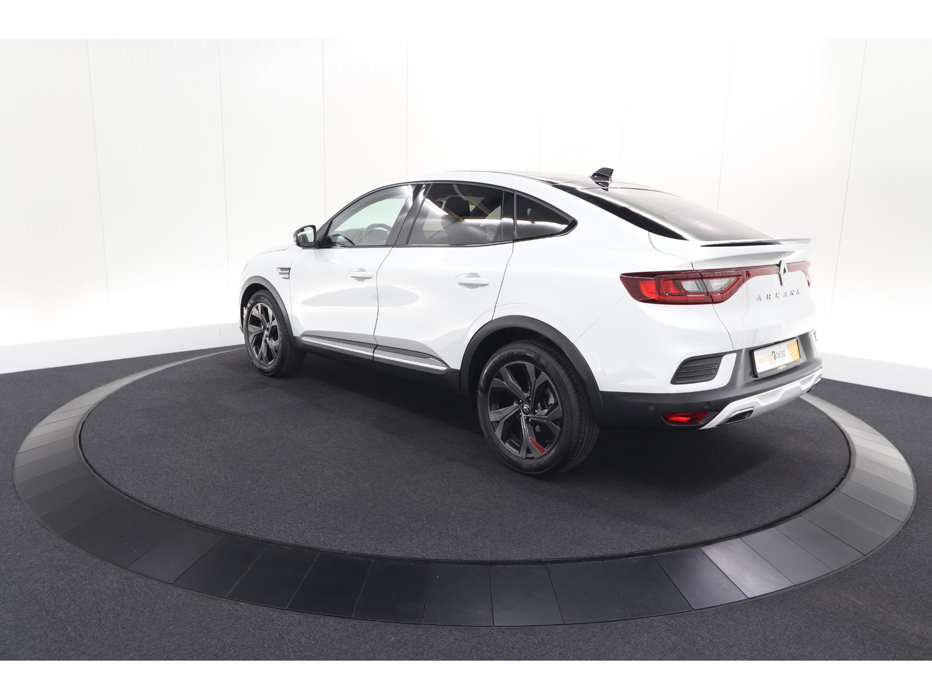 Renault Arkana 1.3 TCe 140 EDC RS Line | Camera | Cruise Control Adaptief | Dodehoekdetectie | Stoelverwarming | Apple Carplay