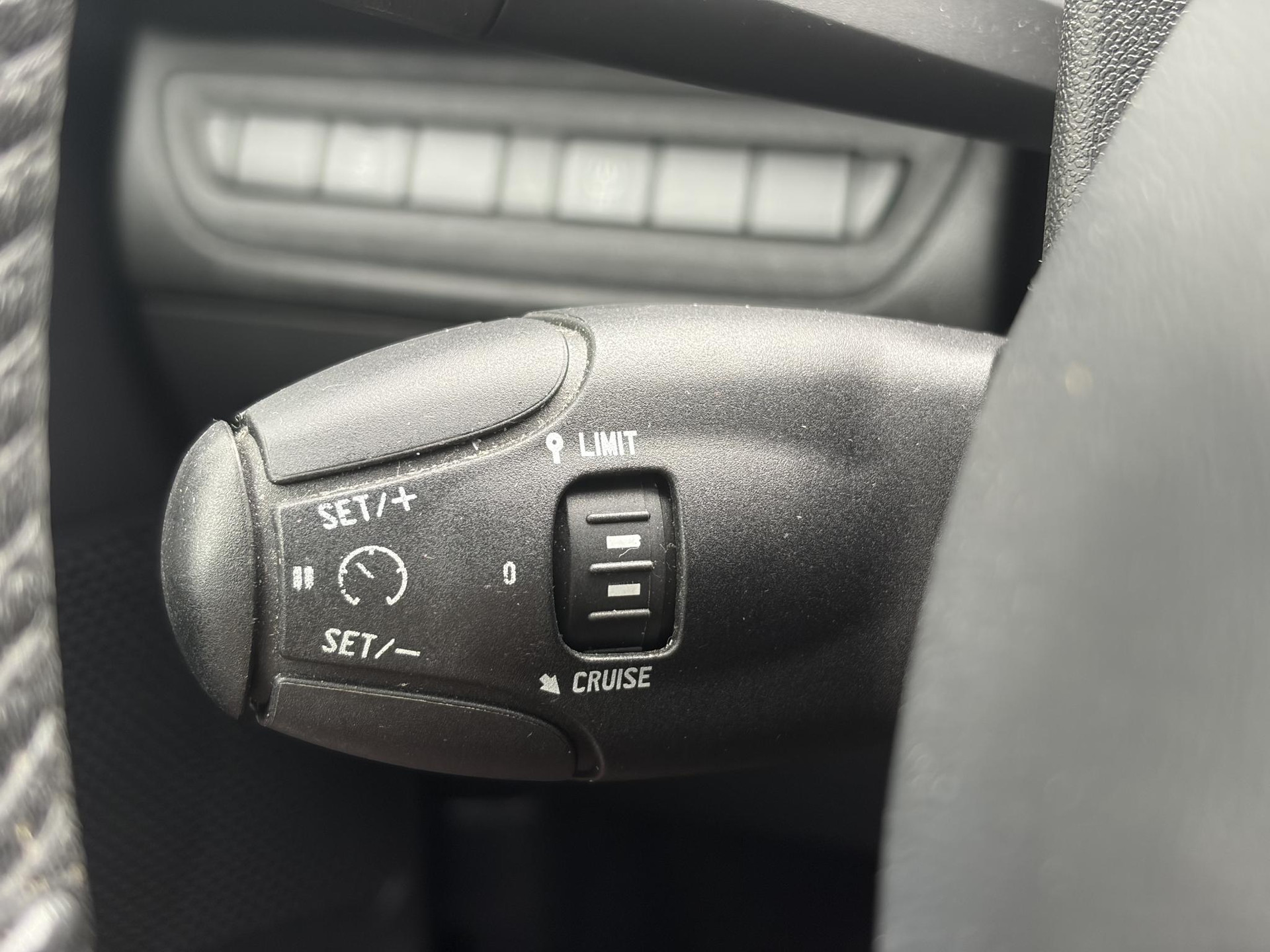 Peugeot 208 1.2 PureTech Style ✓D-riem vv in 2024✓1 Eigenaar✓Navi✓Airco✓Cruise✓Lm velgen✓5 Deurs✓N.A.P✓Apk tot 10-2027