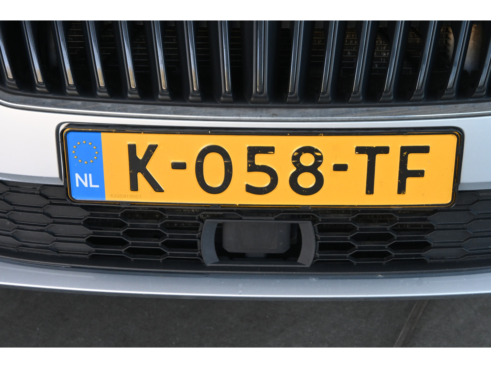 ŠKODA Fabia Combi 1.0 TSI Business Edition Airco Navigatie LED Cruise Control 1e Eigenaar Rijklaarprijs! Inruil Mogelijk!