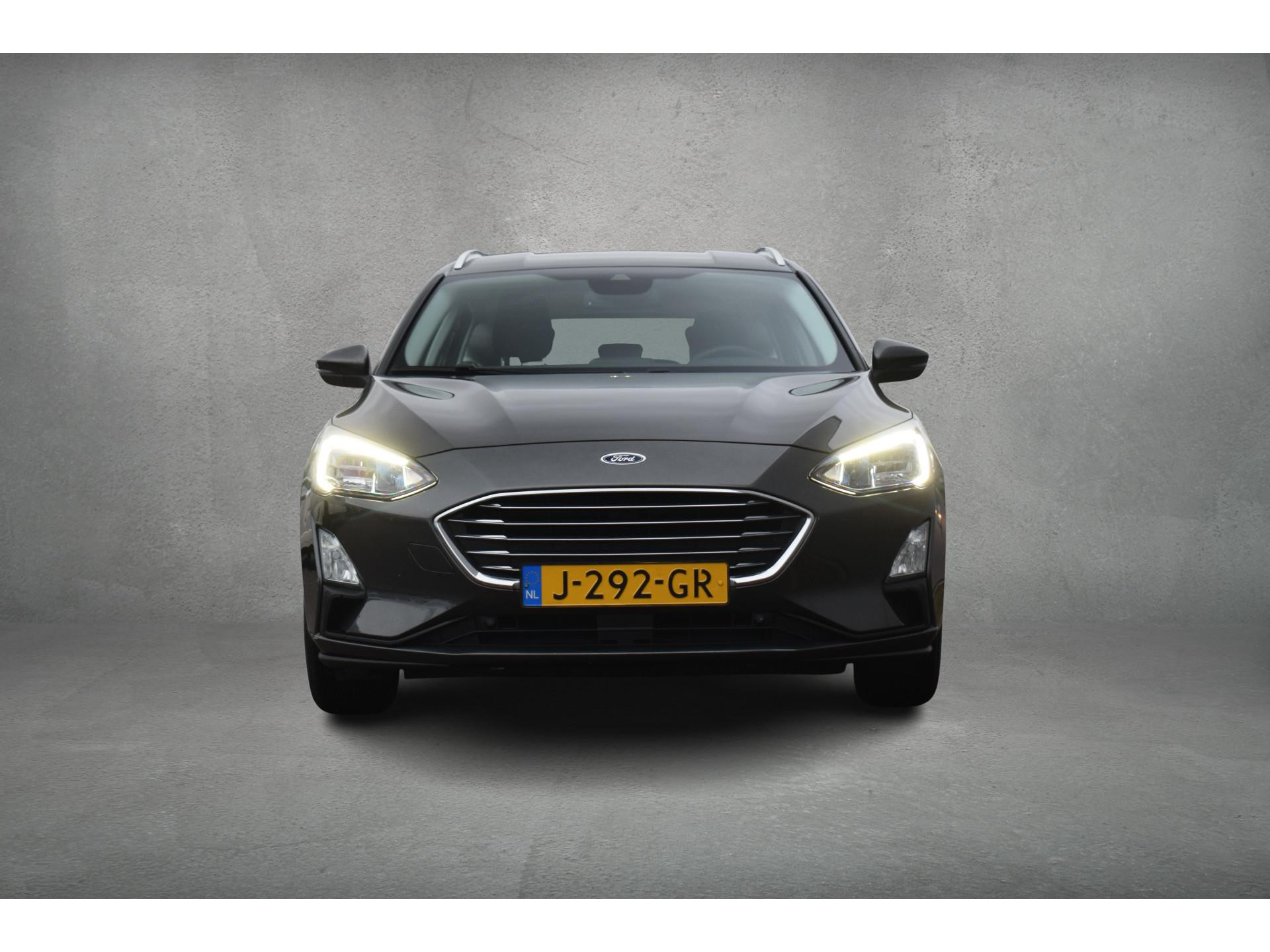 Ford Focus Wagon Wagon 1.5 EcoBlue Titanium Business | Automaat | Trekhaak | Apple CarPlay | Climate