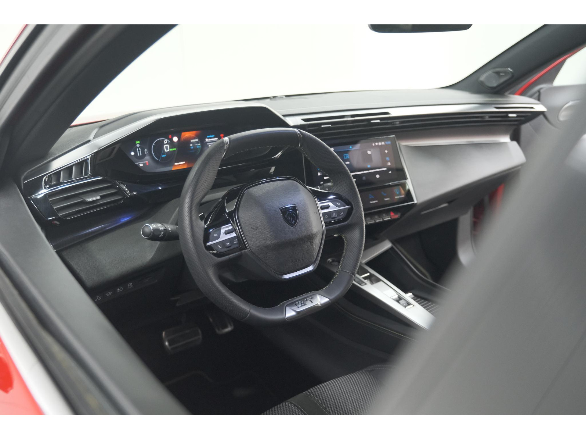 Peugeot 308 SW 1.6 Plug-in Hybrid 225 GT | FOCAL Audio | 360 Camera | Adaptieve Cruise Control | Apple Carplay | Voorruitverwarming