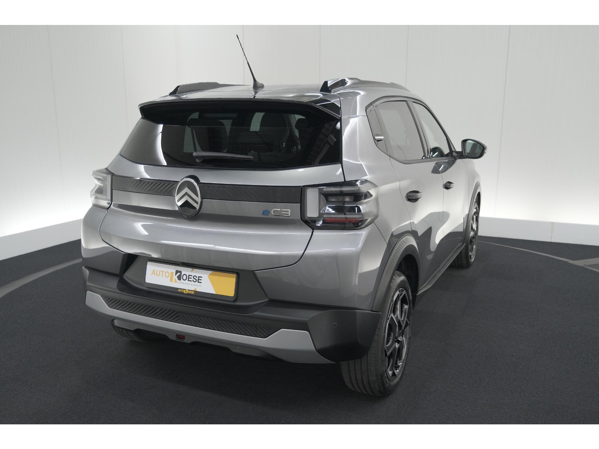 Citroen Ë-C3 Max 113pk 44 kWh | 7 KW Laadfunctie | Camera | Navigatie | Apple Carplay | Parkeersensoren