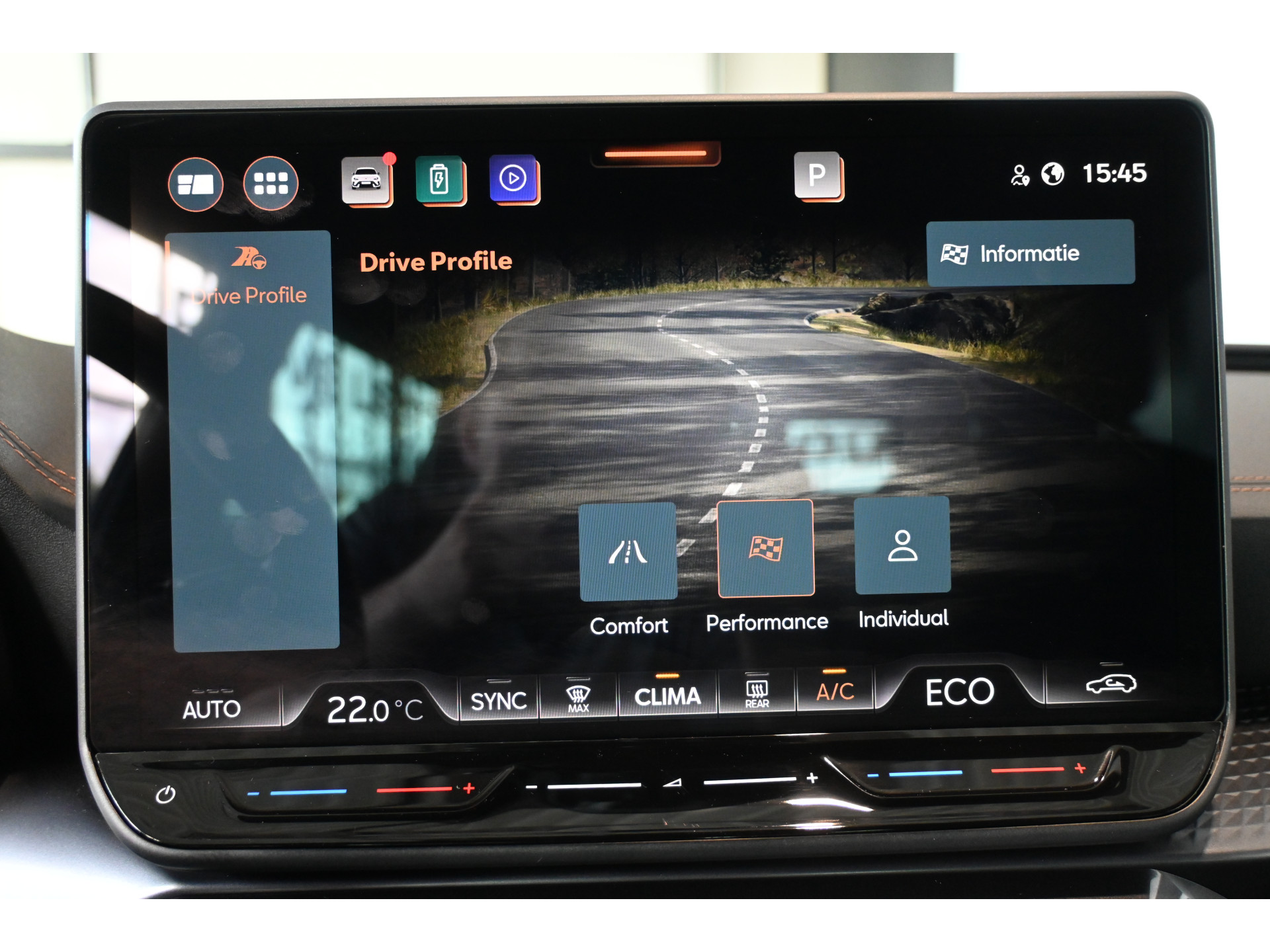 CUPRA Leon 1.5 TSI e-Hybrid Business PHEV EDGE Clima Adaptieve Cruise Matrix CarPlay Navigatie Lane Assist Stuurverwarming 100% Onderhouden! Inruil Mogelijk!