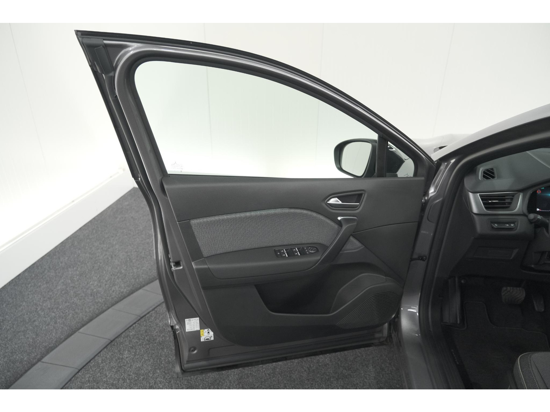 Renault Captur Mild Hybrid 160 EDC Techno | Pack Winter | Camera | Adaptieve Cruise Control | Apple Carplay