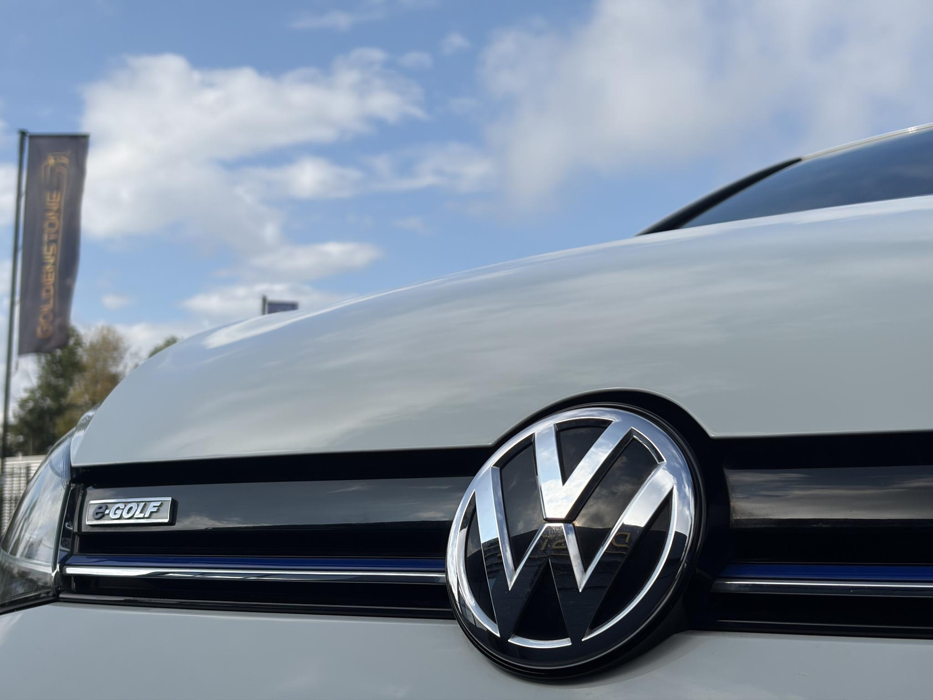 Volkswagen e-Golf ✓SOH 84,55%✓Carplay✓Navi✓LED✓Clima✓Cruise✓Pdc V+A✓Lm velgen✓N.A.P✓Apk tot 07-2027