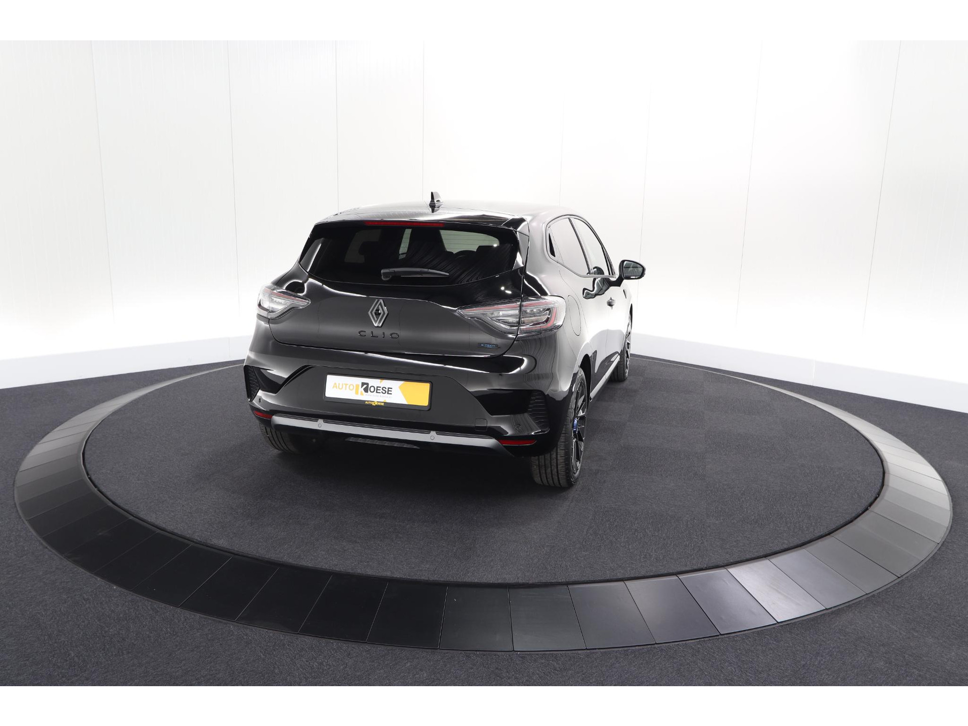 Renault Clio 1.6 E-Tech Full Hybrid 145 esprit Alpine | 360 Camera | Adaptieve Cruise Control | Dodehoekdetectie | 9.3 Inch Infotainmentscherm