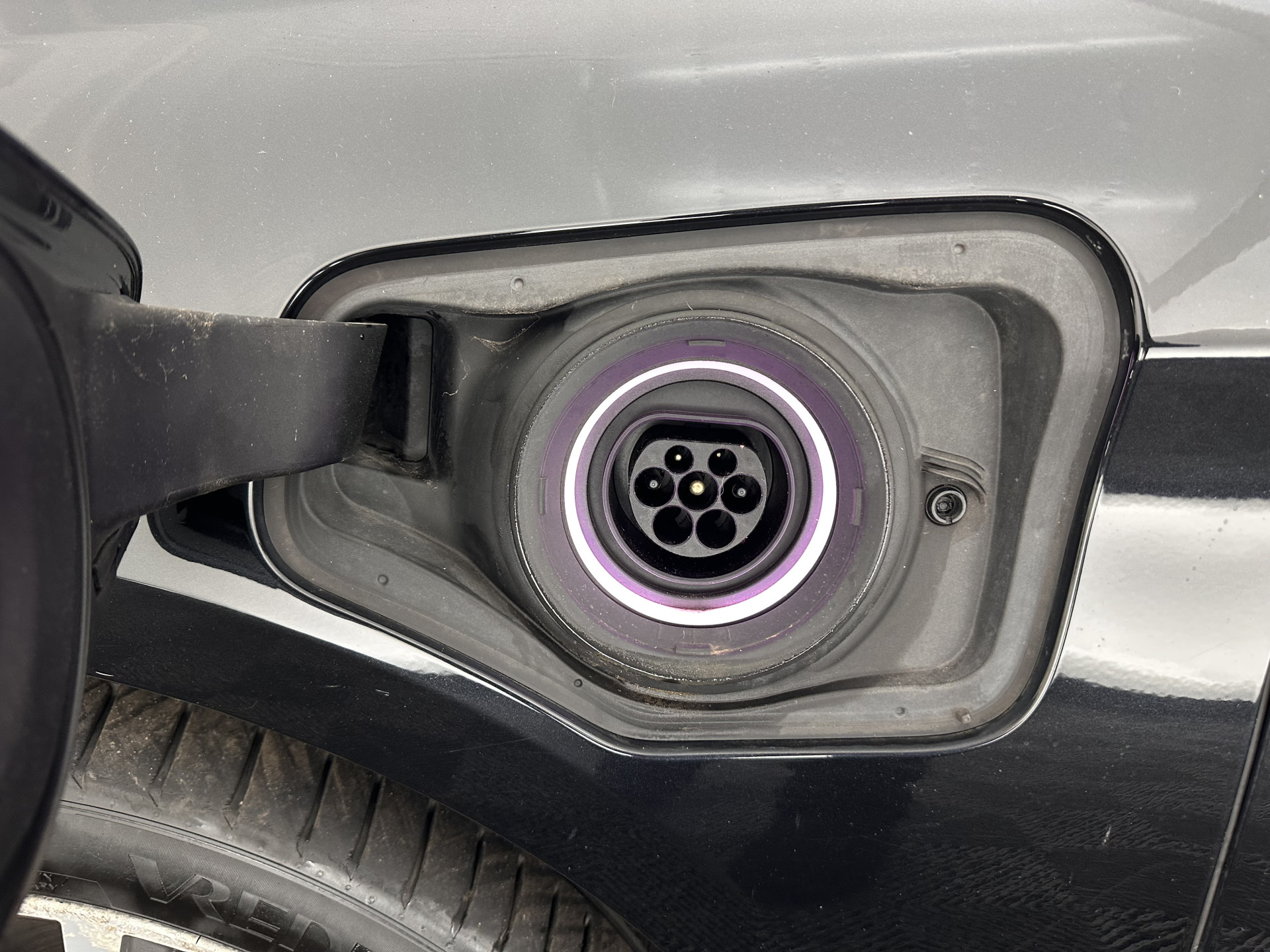 BMW 2-serie Active Tourer 225xeHigh Executive Centennial (Plug-In) Aut. *PANO | LEATHER | FULL-LED | ADAPTIVE-CRUISE | HEATED-SPORTSEATS | NAVI-FULLMAP | HIFI-SOUND | KEYLESS | PRIVACY-GLASS | PDC | TOWBAR | 18''ALU*