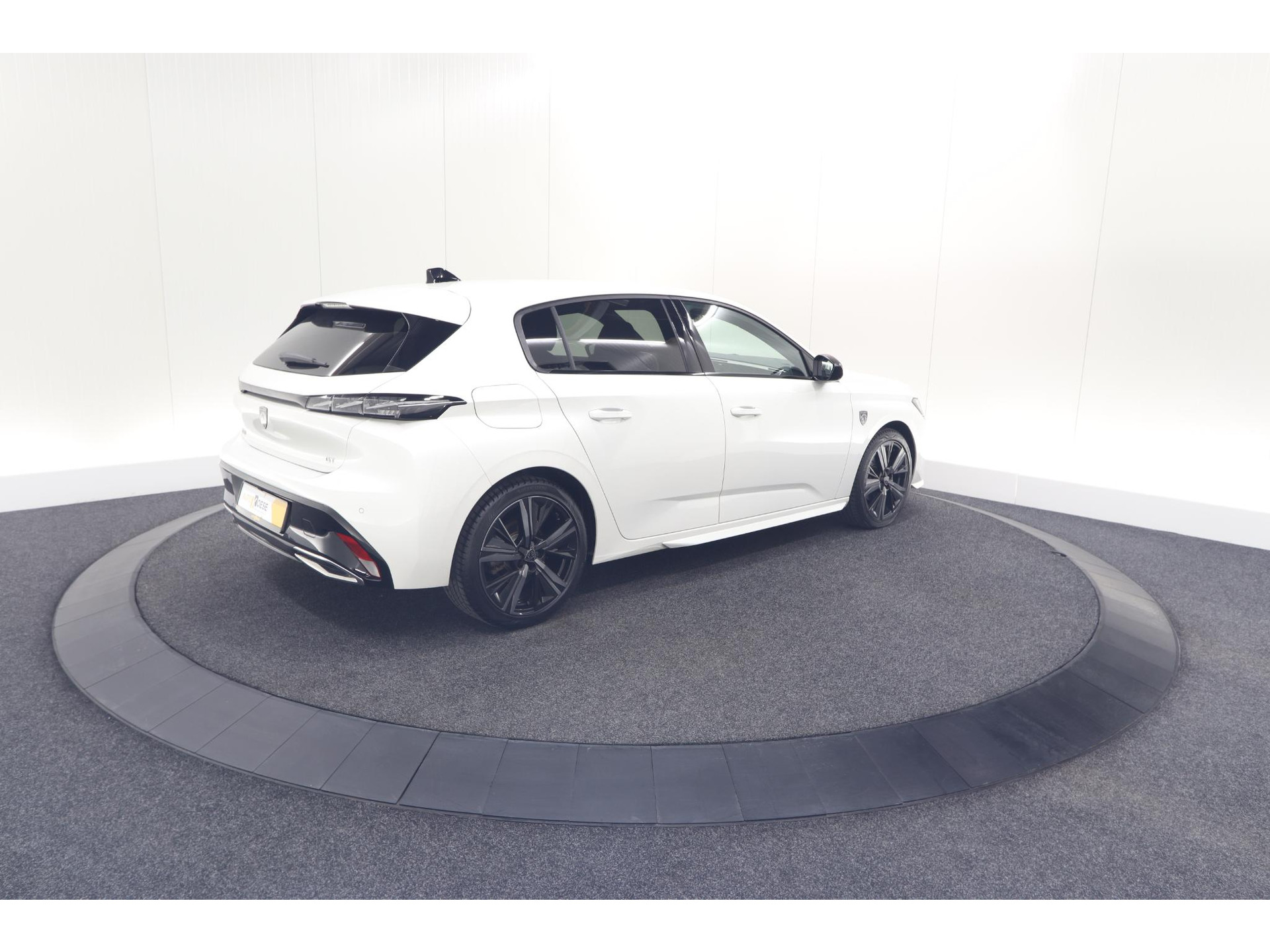 Peugeot 308 PureTech 130 GT | 360 Camera | Stoelen-Pakket | Adaptieve Cruise Control | Apple Carplay