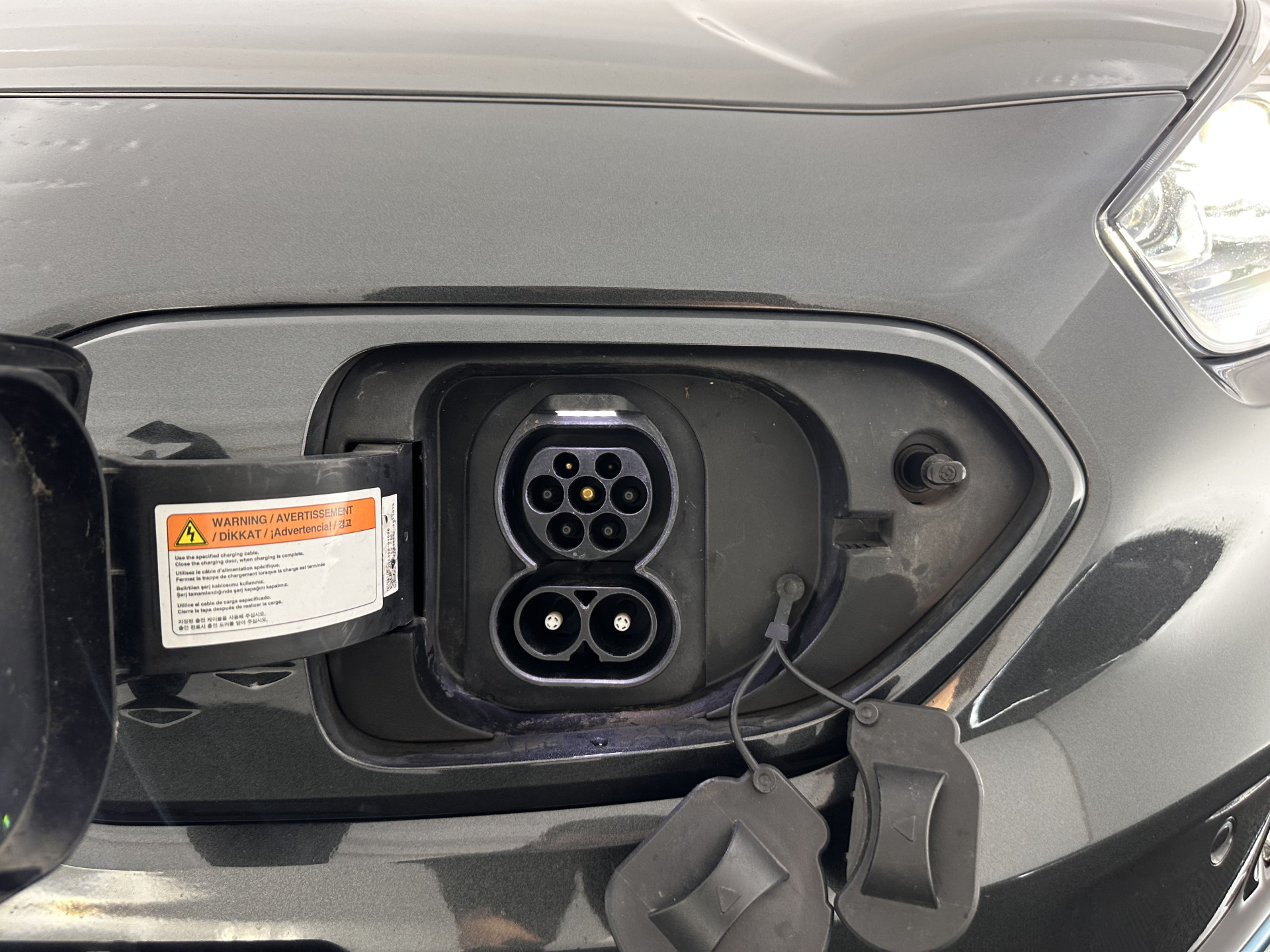 Kia e-Niro ExecutiveLine 64 kWh [ 3-Fase ] Aut. *PANO | LUXURY-LEATHER | JBL-AUDIO | FULL-LED | NAVI-FULLMAP | DAB | ADAPTIVE-CRUISE | CAMERA | MEMORY-PACK | LANE-ASSIST | CCS-FASTLOADER | KEYLESS | DIGI-COCKPIT | TOWBAR | 17"ALU*