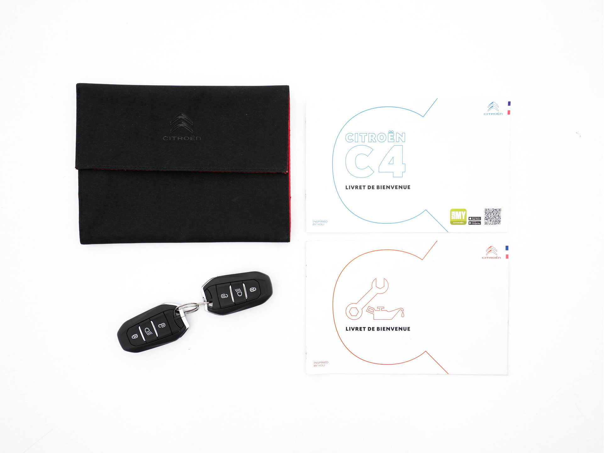 Citroën Ë-C4 Feel 50 kWh [ 3-Fase-11kW ] (INCL-BTW) *PANO | HEAD-UP | LEATHER-FABRIC | FULL-LED | DIGI-COCKPIT | BLINDSPOT | CARPLAY | COMFORT-SEATS | ECC | LANE-ASSIST | KEYLESS | PDC | CRUISE | DAB  | CCS-FASTLOADER | 18''ALU*