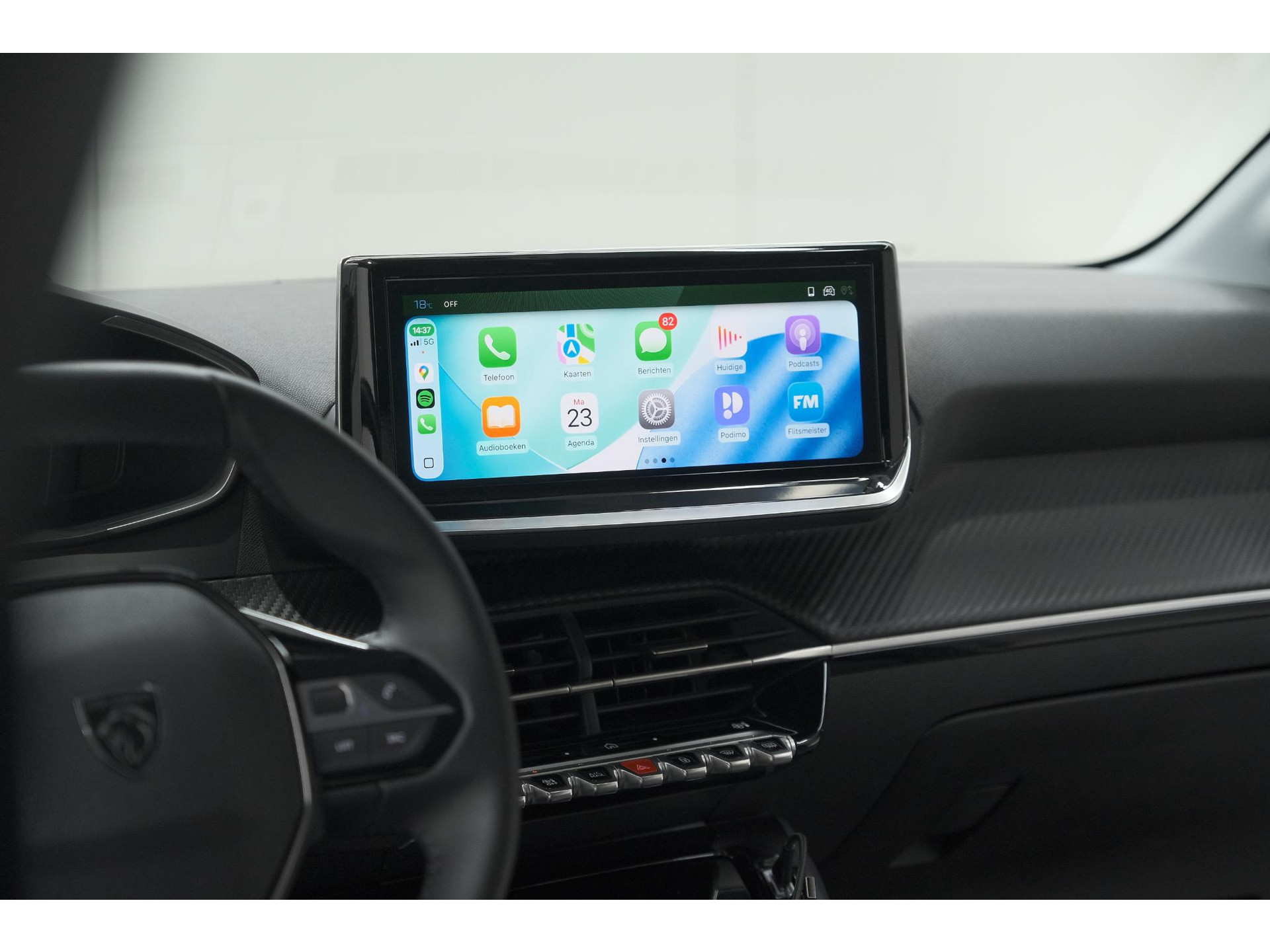 Peugeot 208 PureTech 100 Allure | Apple Carplay | Parkeersensoren | Climate Control
