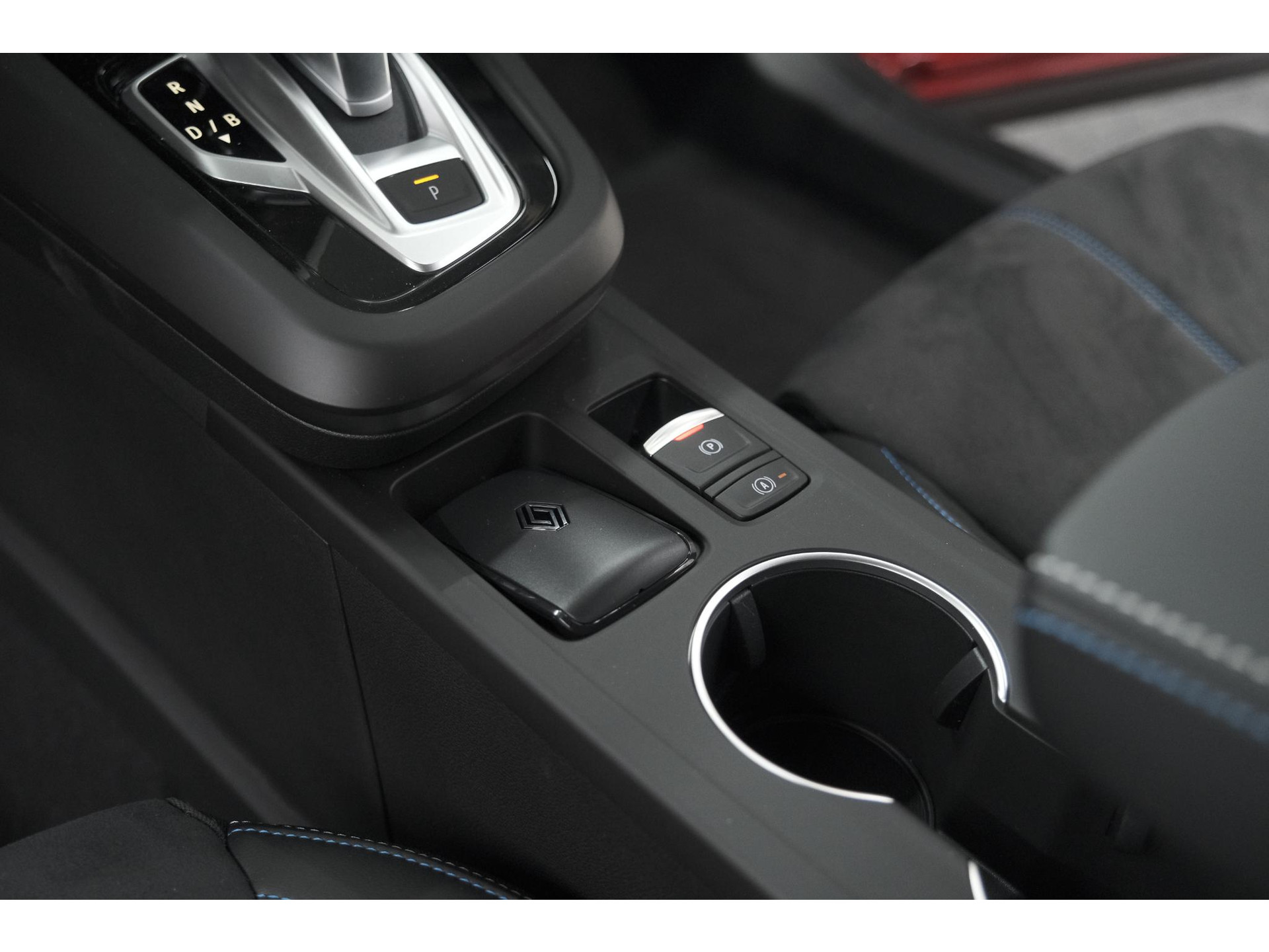 Renault Arkana 1.6 E-Tech hybrid 145 Esprit Alpine | Rondom Camera | Adaptieve Cruise Control | Pack Winter | Dodehoekdetectie