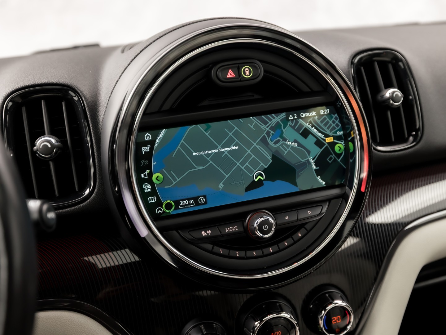 MINI Countryman 2.0 Cooper S John Cooper Works Chili 192Pk Automaat (PANORAMADAK, GROOT NAVI, LEDER, HARMAN/KARDON, CAMERA, STOELVERWARMING, SPORTSTOELEN, GETINT GLAS, NIEUWSTAAT)