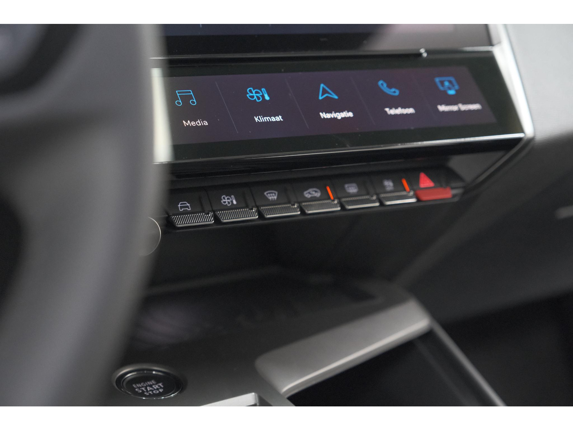 Peugeot 308 SW 1.6 Plug-in Hybrid 180 Allure | Perfecte Staat | 360 Camera | Adaptieve Cruise Control | Navigatie | Apple Carplay