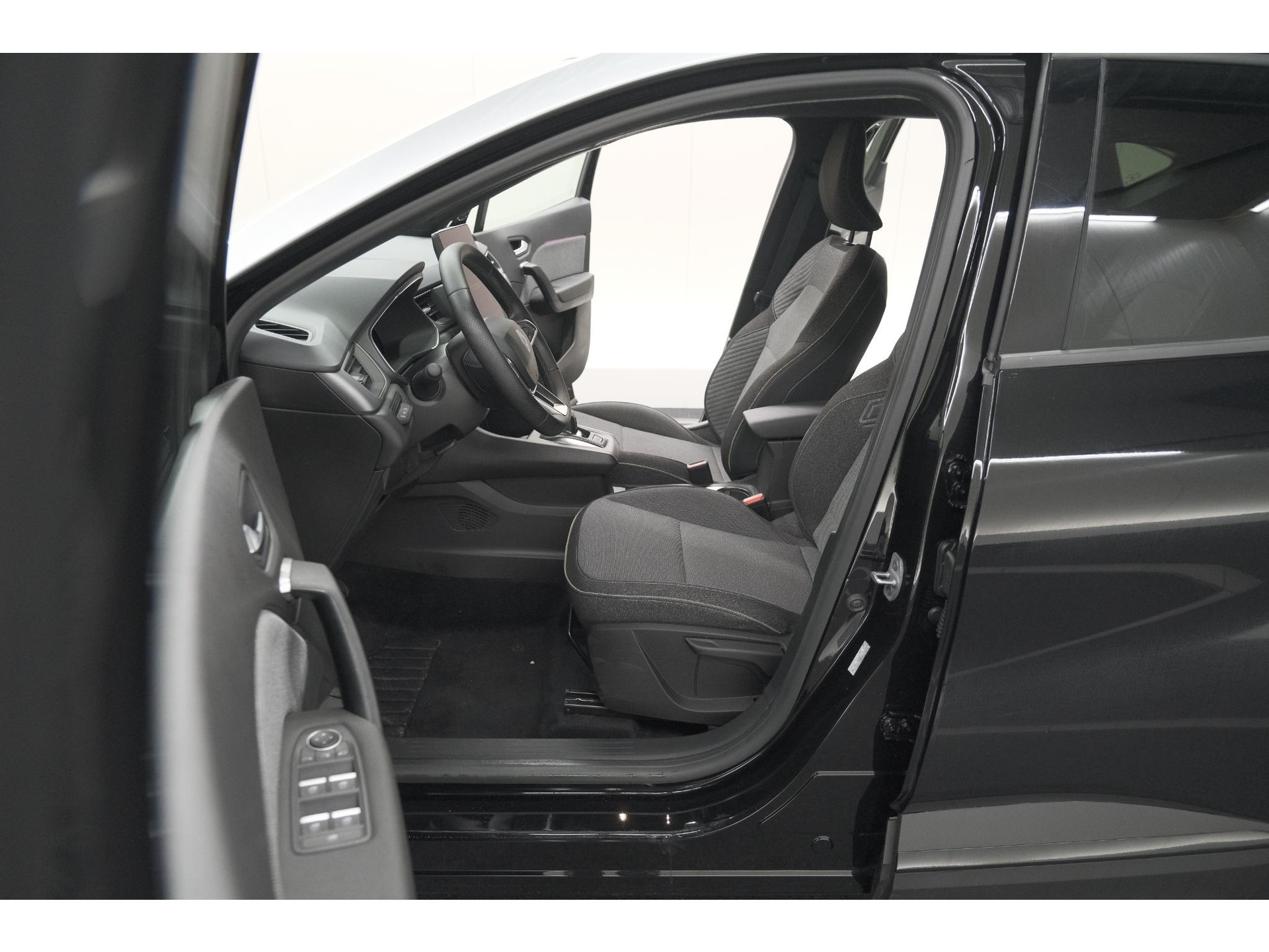 Renault Captur 1.8 E-Tech full hybrid 160 techno | Camera | Adaptieve Cruise Control | Navigatie