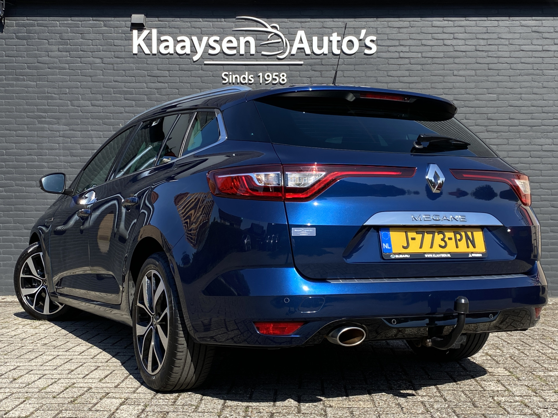 Renault Mégane Estate 1.3 TCe Bose 160 pk AUT. | navigatie | cruise control | trekhaak | bose audio | keyless | privacy glas
