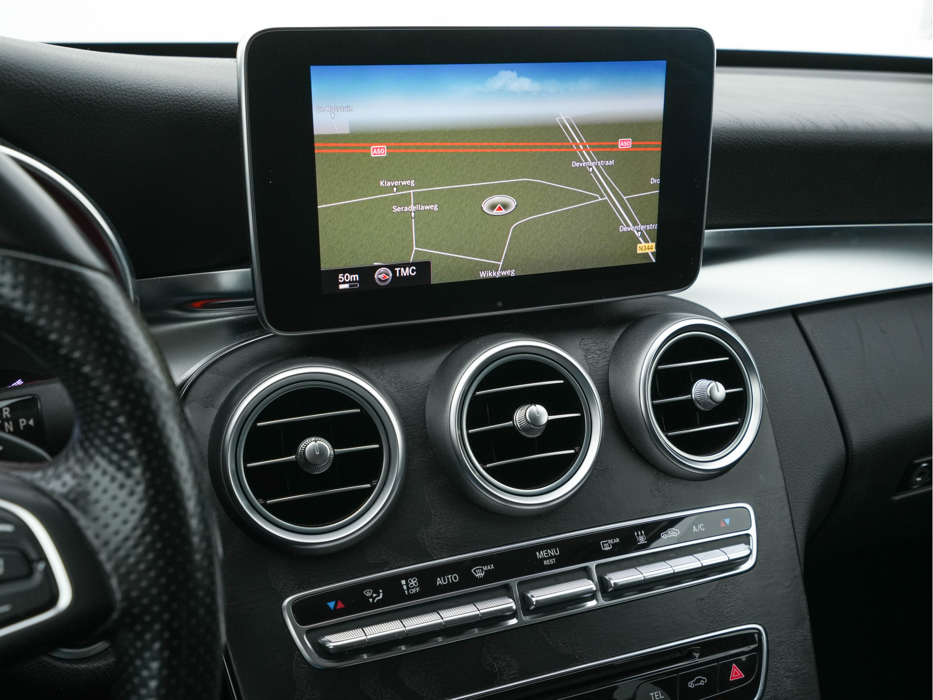 Mercedes-Benz C-klasse Estate 350 e Lease Edition Plug-in (INCL-BTW) Aut. *LUXURY-LEATHER | NAVI-FULLMAP | SHIFT-PADDLES | MEMORY-PACK | HEATED-SPORTSEATS | FULL-LED | CAMERA | CRUISE | AMBIENT-LIGHT | AIRMATIC | 17"ALU*