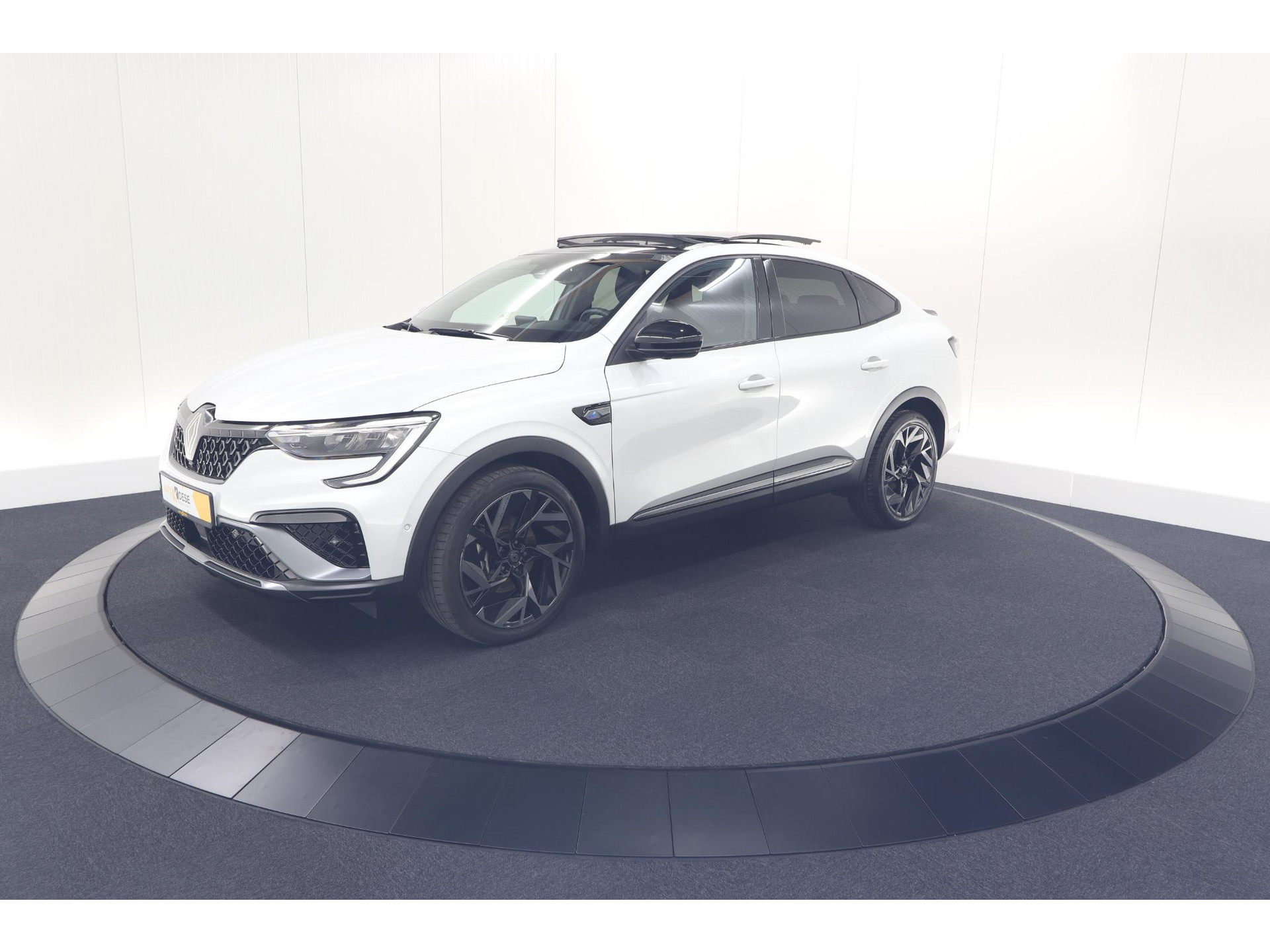 Renault Arkana 1.6 E-Tech full hybrid 145 esprit Alpine | 360 Camera | Panoramadak | Stoelverwarming | Dodehoekdetectie