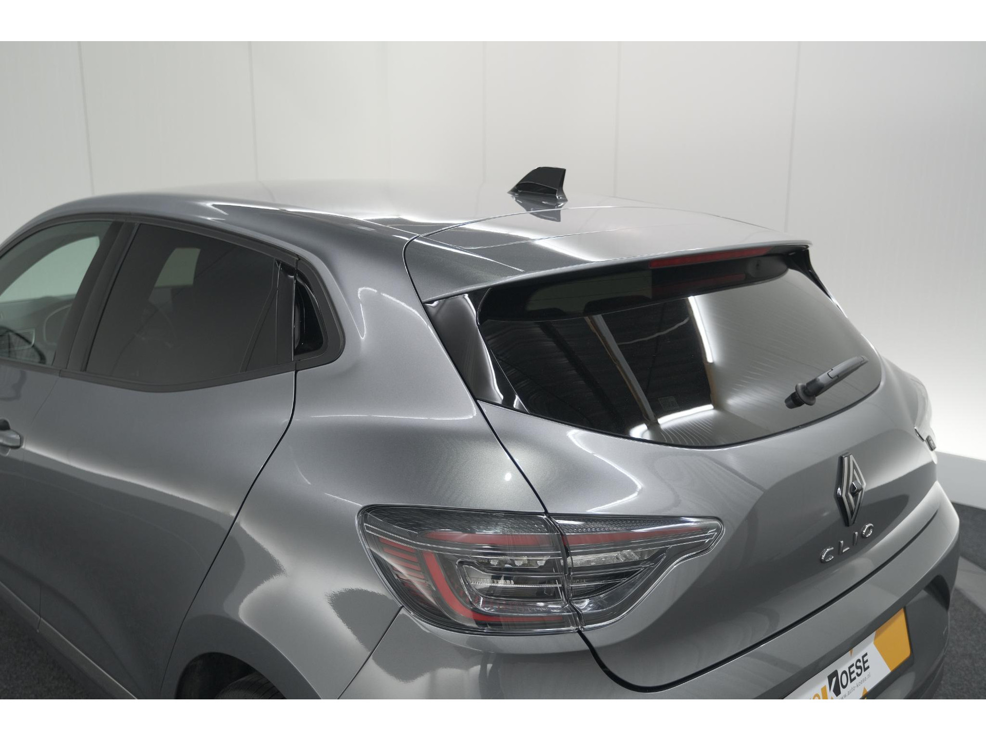 Renault Clio TCe 90 Techno | 360 Camera | Adaptieve Cruise Control | 9.3 Inch Groot Scherm