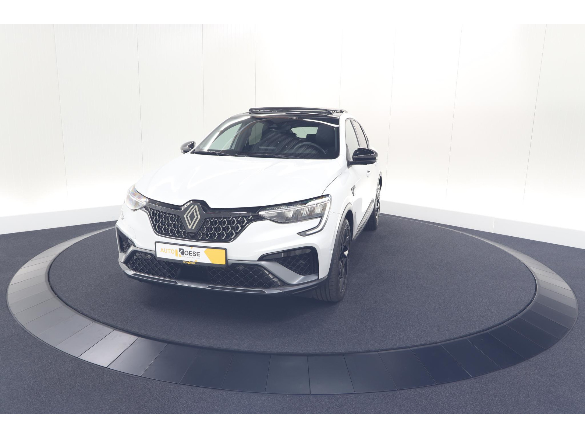 Renault Arkana 1.6 E-Tech full hybrid 145 esprit Alpine | 360 Camera | Panoramadak | Stoelverwarming | Dodehoekdetectie