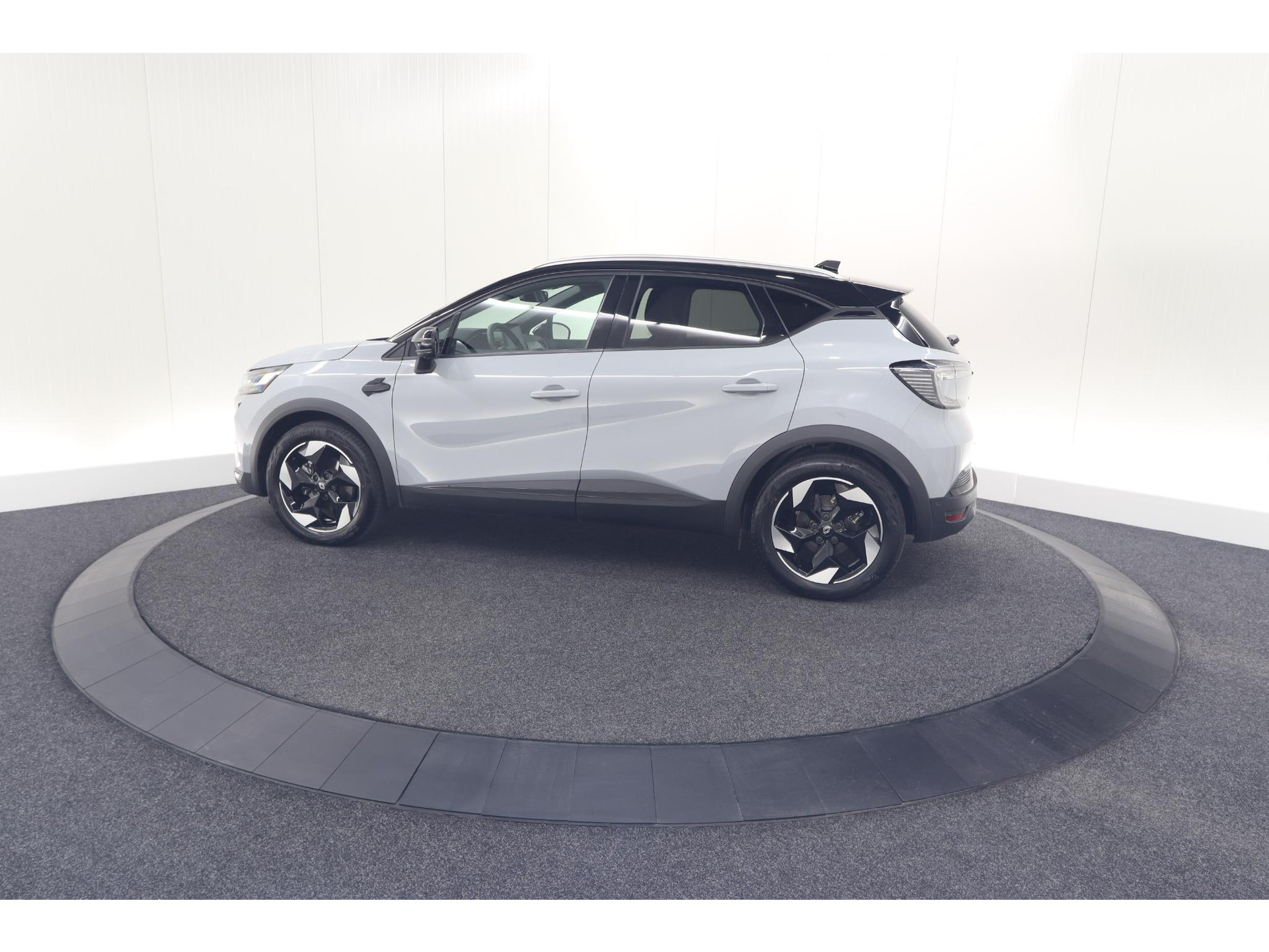 Renault Captur 1.6 E-Tech Full Hybrid 145 Techno | Camera | Navigatie | Apple Carplay | Parkeersensoren