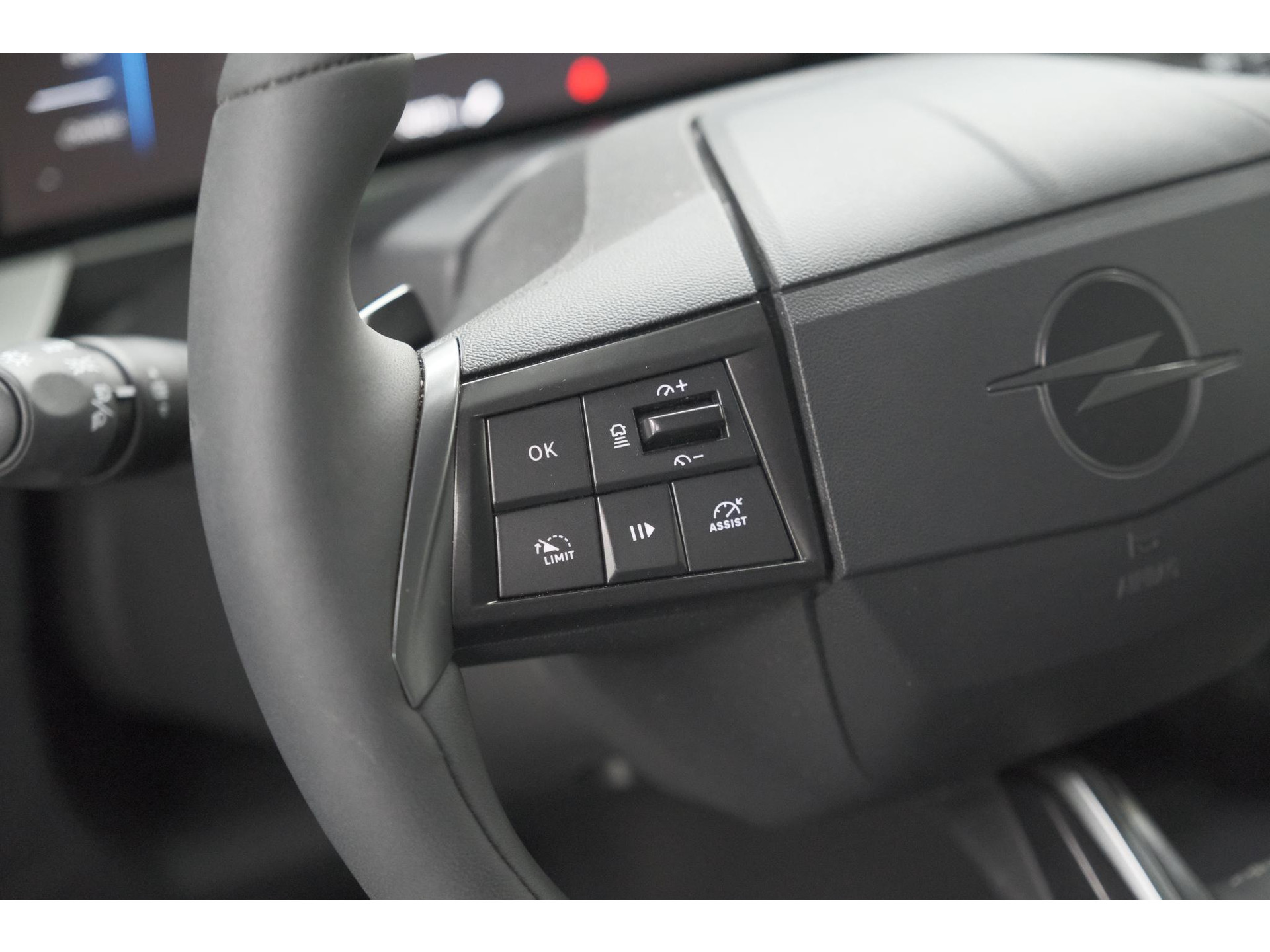 Opel Mokka 1.2 Turbo 145 Hybrid GS | Allseason Banden | Adaptieve Cruise Control | Camera | Dodehoekdetectie | Stoelverwarming