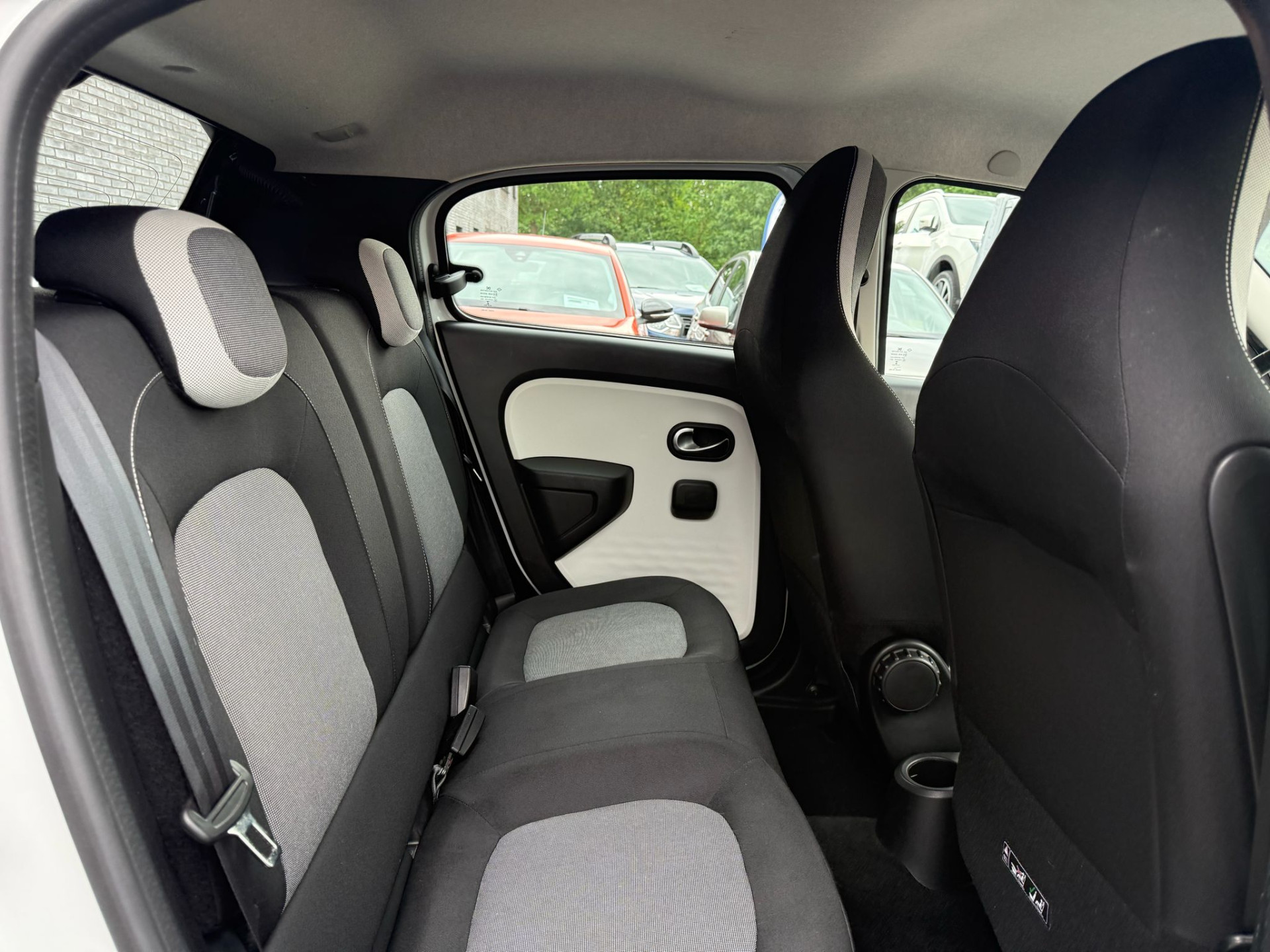 Renault Twingo 1.0 SCe Collection | 1E EIGENAAR | 3/6/12MND GARANTIE | AUTOMAAT | ELECRAMEN | BLUETOOTH | AIRCO