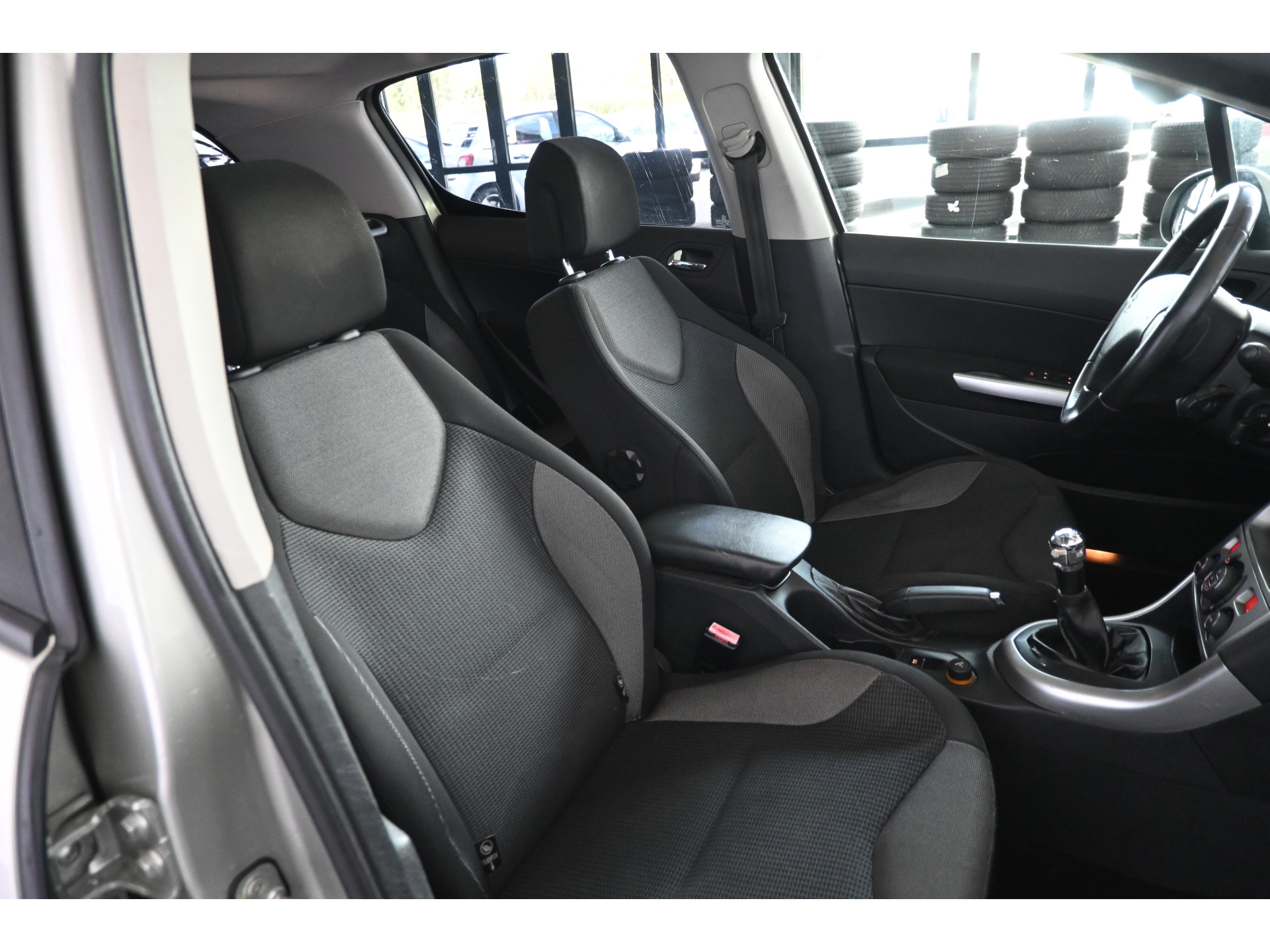 Peugeot 308 1.6 THP XT Airco Panoramadak Cruise Control LEES TEKST! Inruil Mogelijk!