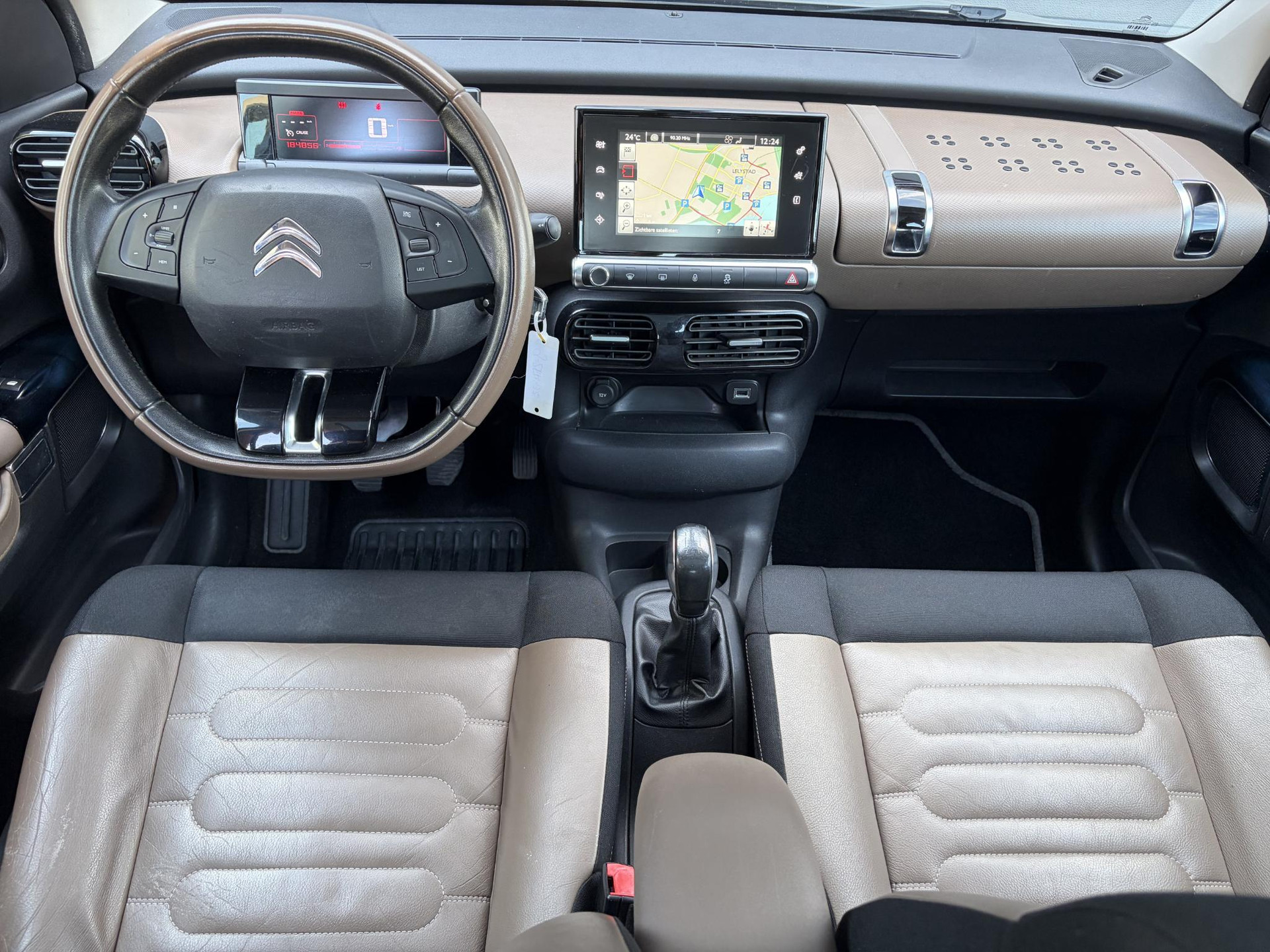 Citroen C4 Cactus 1.2 PureTech Business ✓D-riem vv in 2026✓Pano✓Camera✓Carplay✓110pk✓Stoelverw✓Navi✓Clima✓Cruise✓Pdc✓Halfleder✓N.A.P✓Apk tot 02-2027