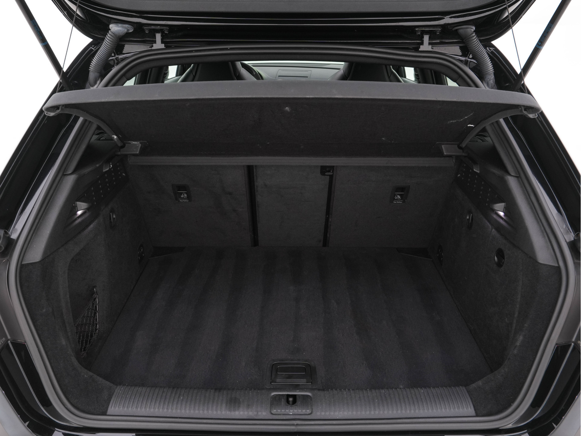 Audi RS3 2.5 TFSI quattro Aut. *RS-SEATS | PANO | NAPPA-FULL-LEATHER | DIGI-COCKPIT | BANG&OLUFSEN | APPLE-CARPLAY | ADAPTIVE-CRUISE | BLIND-SPOT | CAMERA | KEYLESS | NAVI-FULLMAP | DAB+ | MAGNETIC-RIDE | 19''ALU*