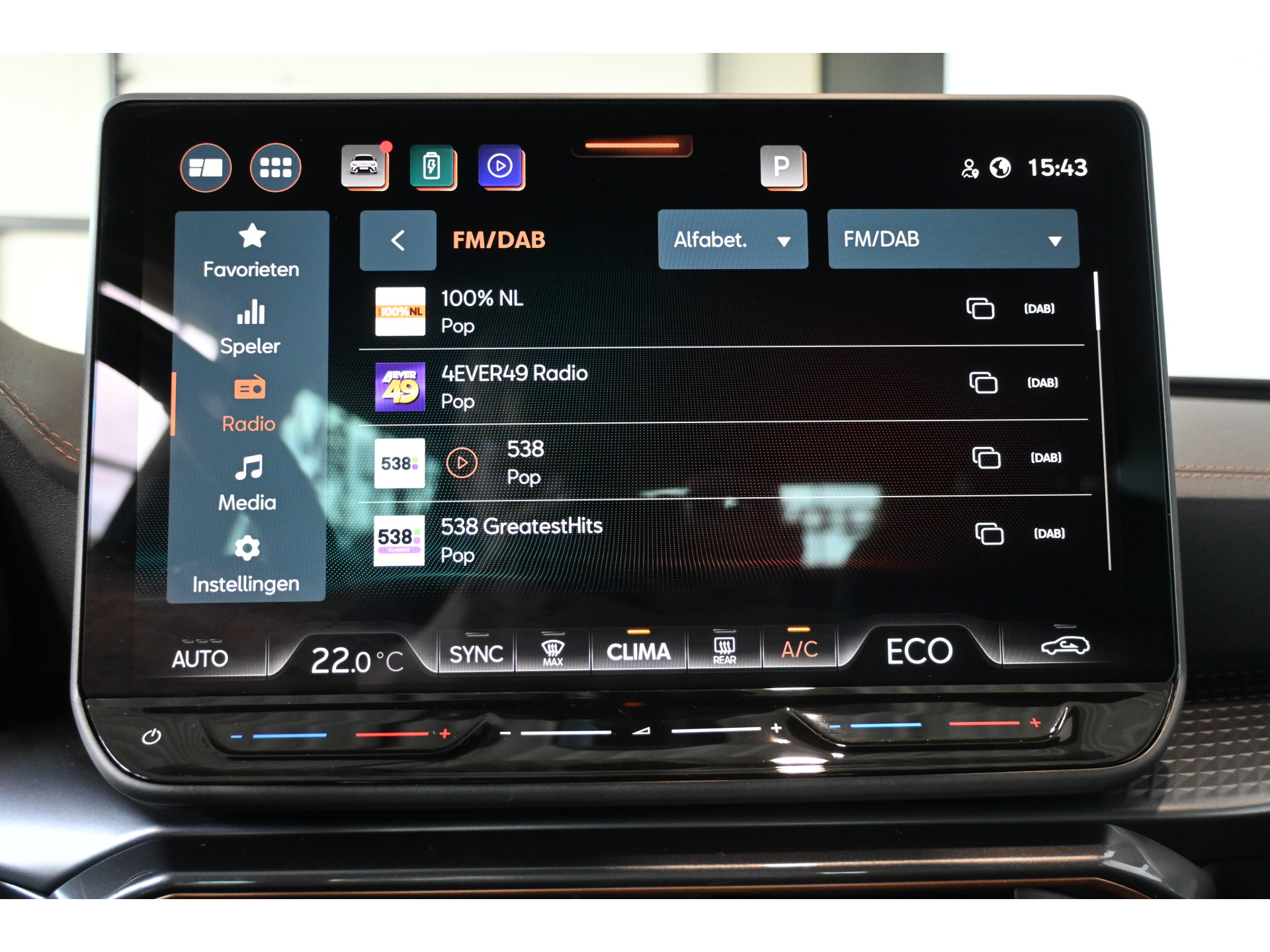CUPRA Leon 1.5 TSI e-Hybrid Business PHEV EDGE Clima Adaptieve Cruise Matrix CarPlay Navigatie Lane Assist Stuurverwarming 100% Onderhouden! Inruil Mogelijk!
