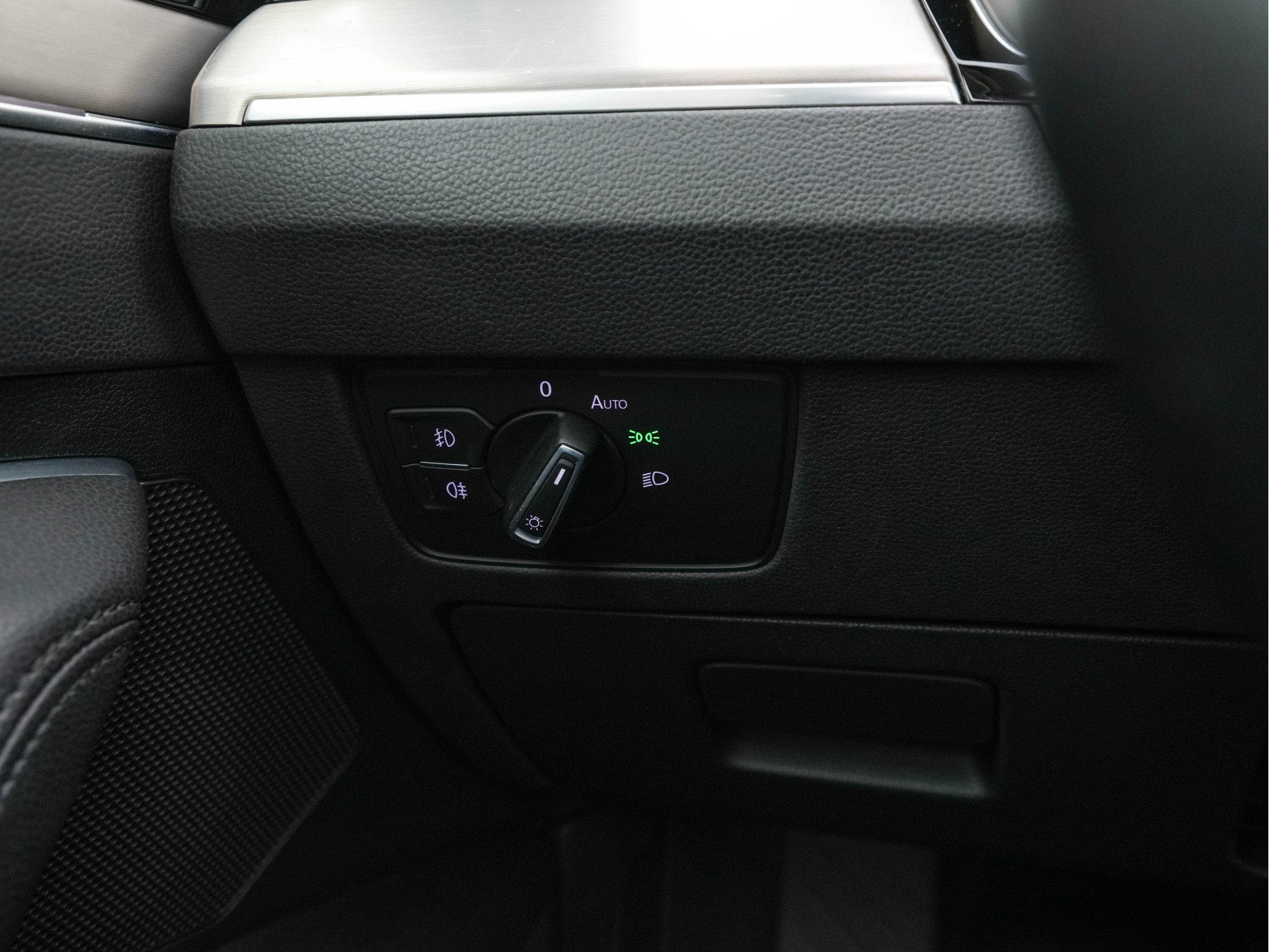 Volkswagen Passat Variant 2.0 BiTDI 4Motion Highline (INCL-BTW) Aut. *PANO | ADAPTIVE-CRUISE | DIGI-COCKPIT | NAVI-FULLMAP | LEATHER-ALCANTARA | FULL-LED | ERGONOMIC-COMFORTSEATS | KEYLESS | ECC | PARKPILOT | TOWBAR | 17''ALU*