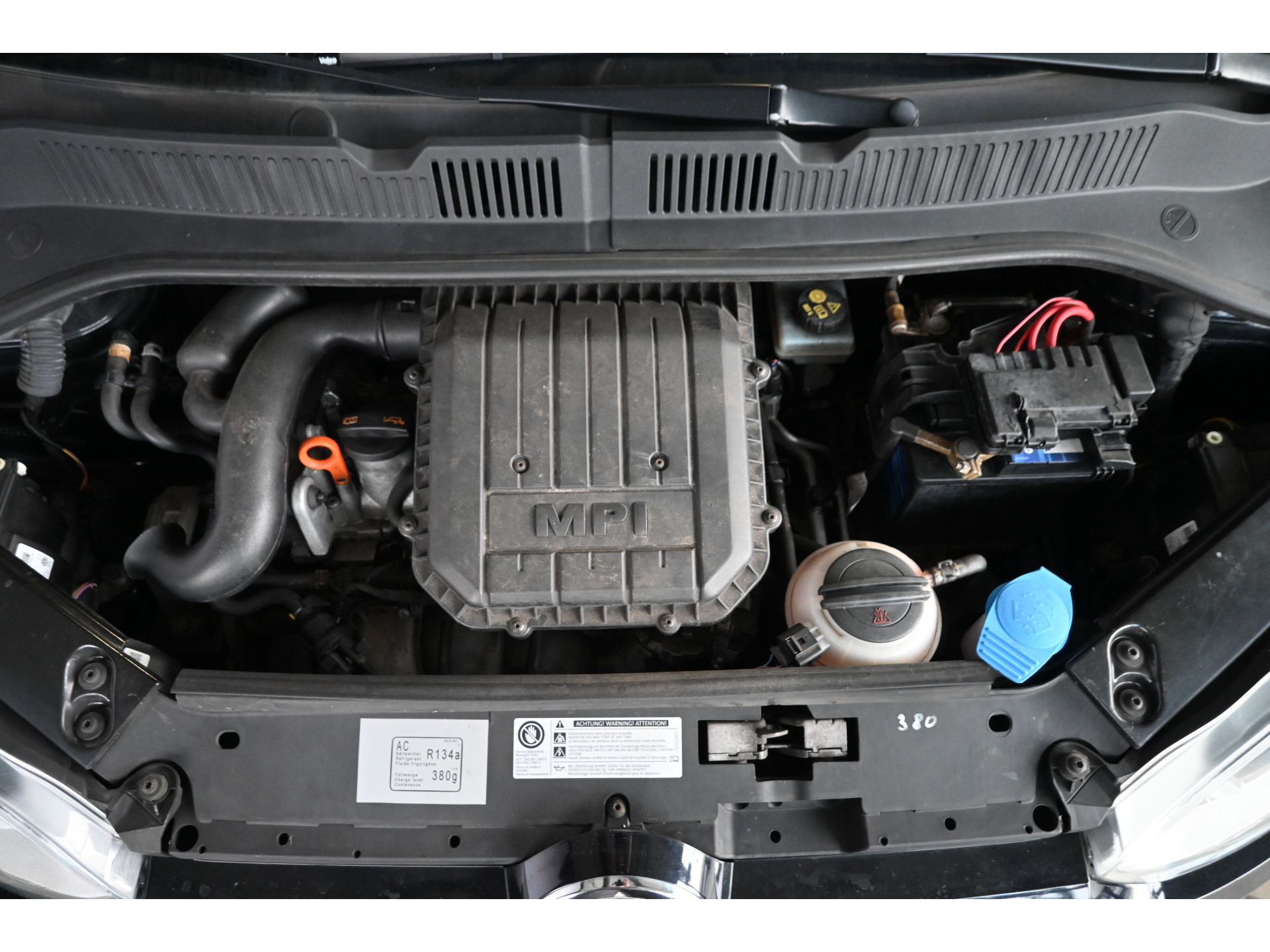 Volkswagen Up! 1.0 move up! Airco Stoelverwarming Goed Onderhouden! Inruil Mogelijk!