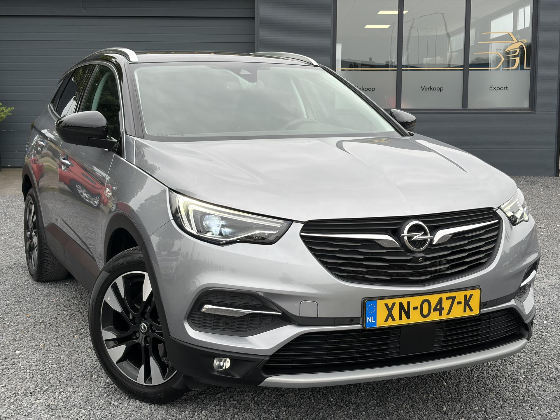 Opel Grandland X 1.2 Turbo Ultimate D-riem vv in 12-2024,1e Eigenaar,360° Camera,Trekhaak,131pk,6 Bak,Navi,Halfleder,Dodehoek,Rijstrooksensor,Keyless,Stoelverw,N.A.P,Apk tot 02-2027