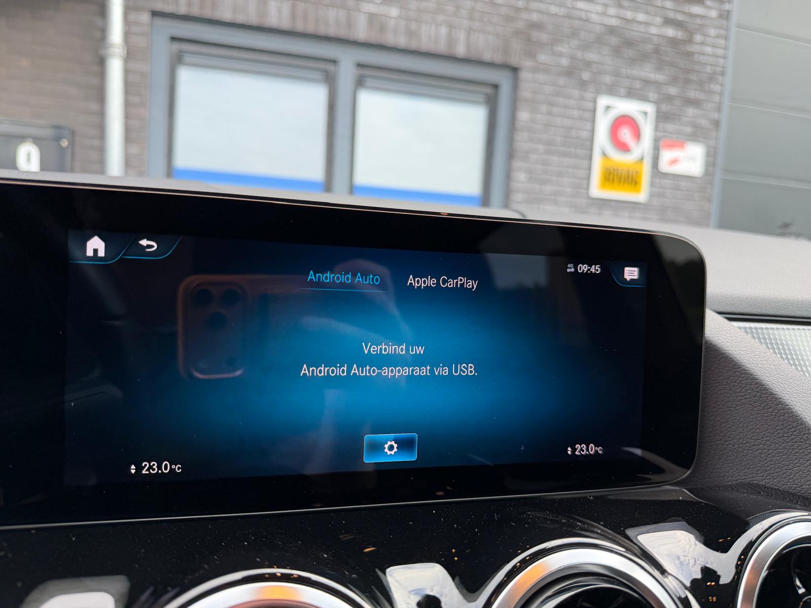 Mercedes-Benz B-klasse 180 Business Solution AMG | 1E EIGENAAR | 3/6/12MND GARANTIE | LEDER | LED | AUTOMAAT | DAB | CARPLAY | CRUISE | CLIMA | STOELVERWM. |