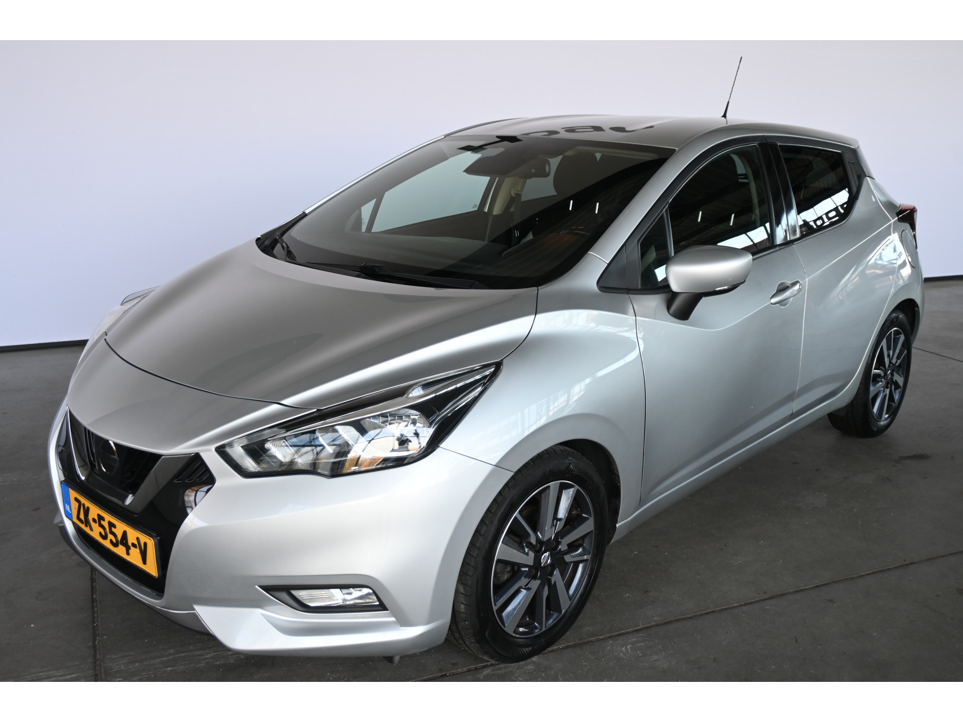 Nissan Micra 1.0 IG-T N-Connecta Clima Navigatie LED Goed Onderhouden! Inruil Mogelijk!