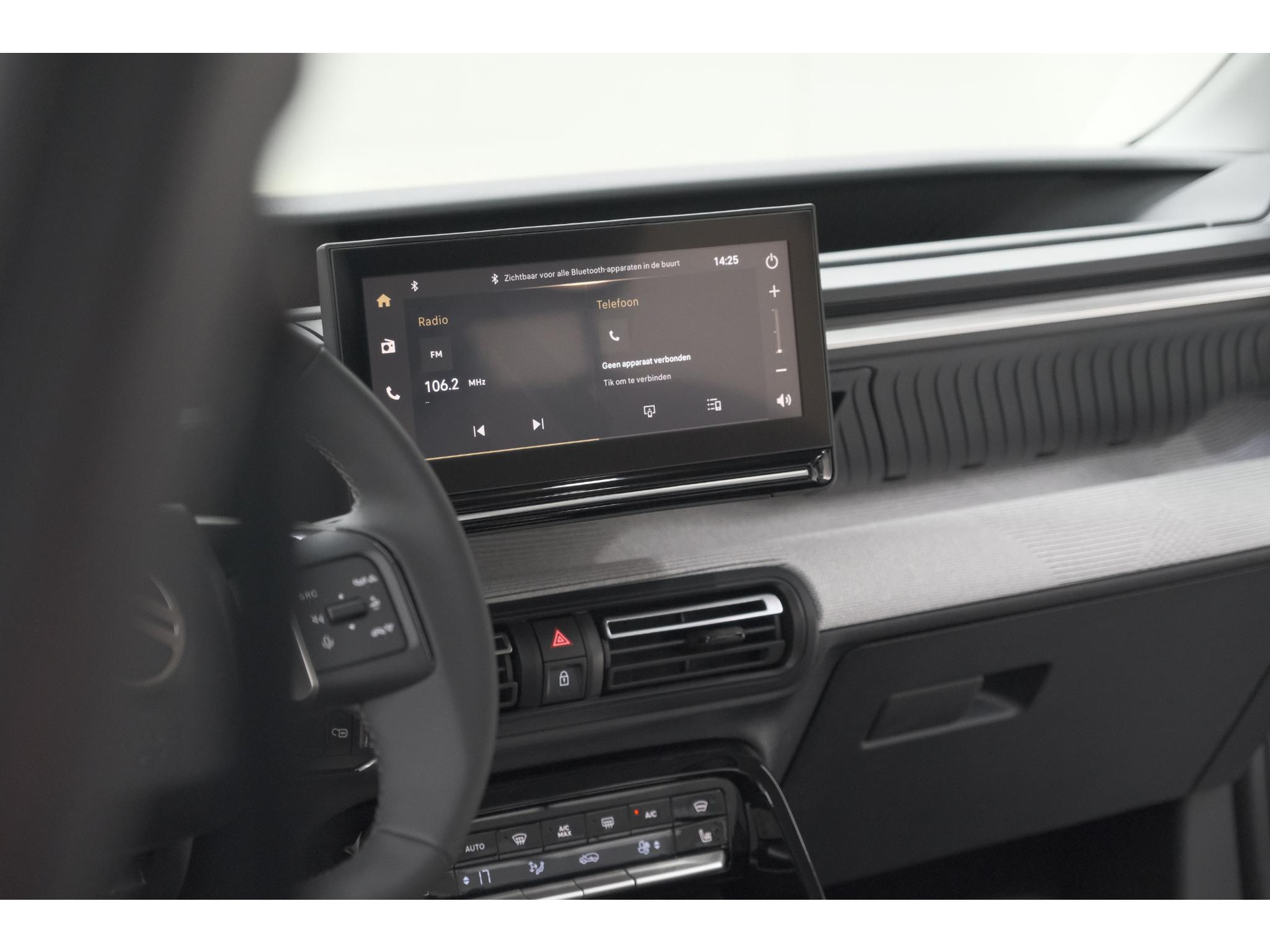 Citroen Ë-C3 Aircross Plus 113pk Extended Range 54 kWh | 11 KW Lader | Camera | Apple CarPlay | Parkeersensoren