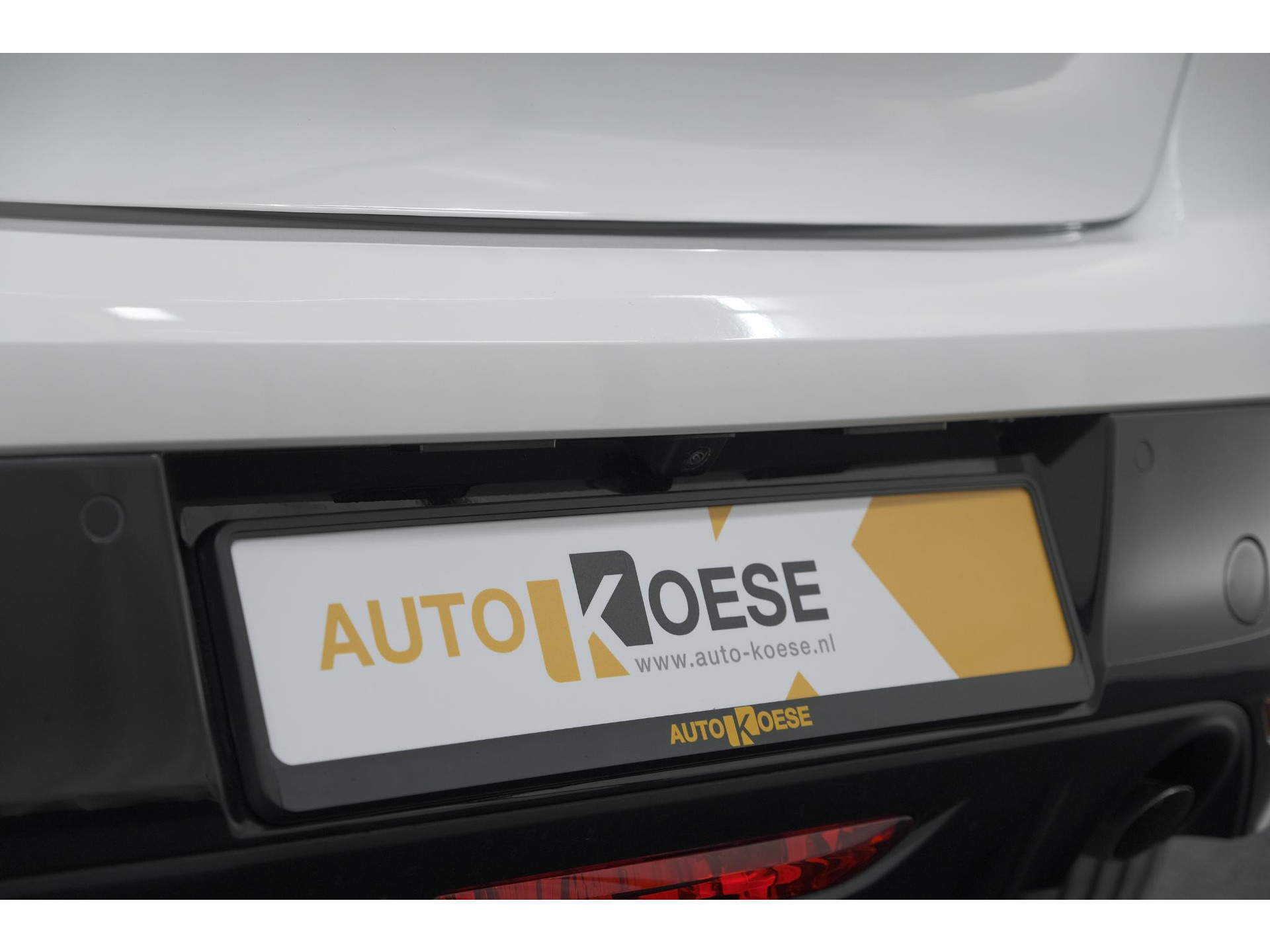 Peugeot 208 PureTech 100 Allure Pack | Camera | Apple Carplay | Stoelverwarming | Parkeersensoren